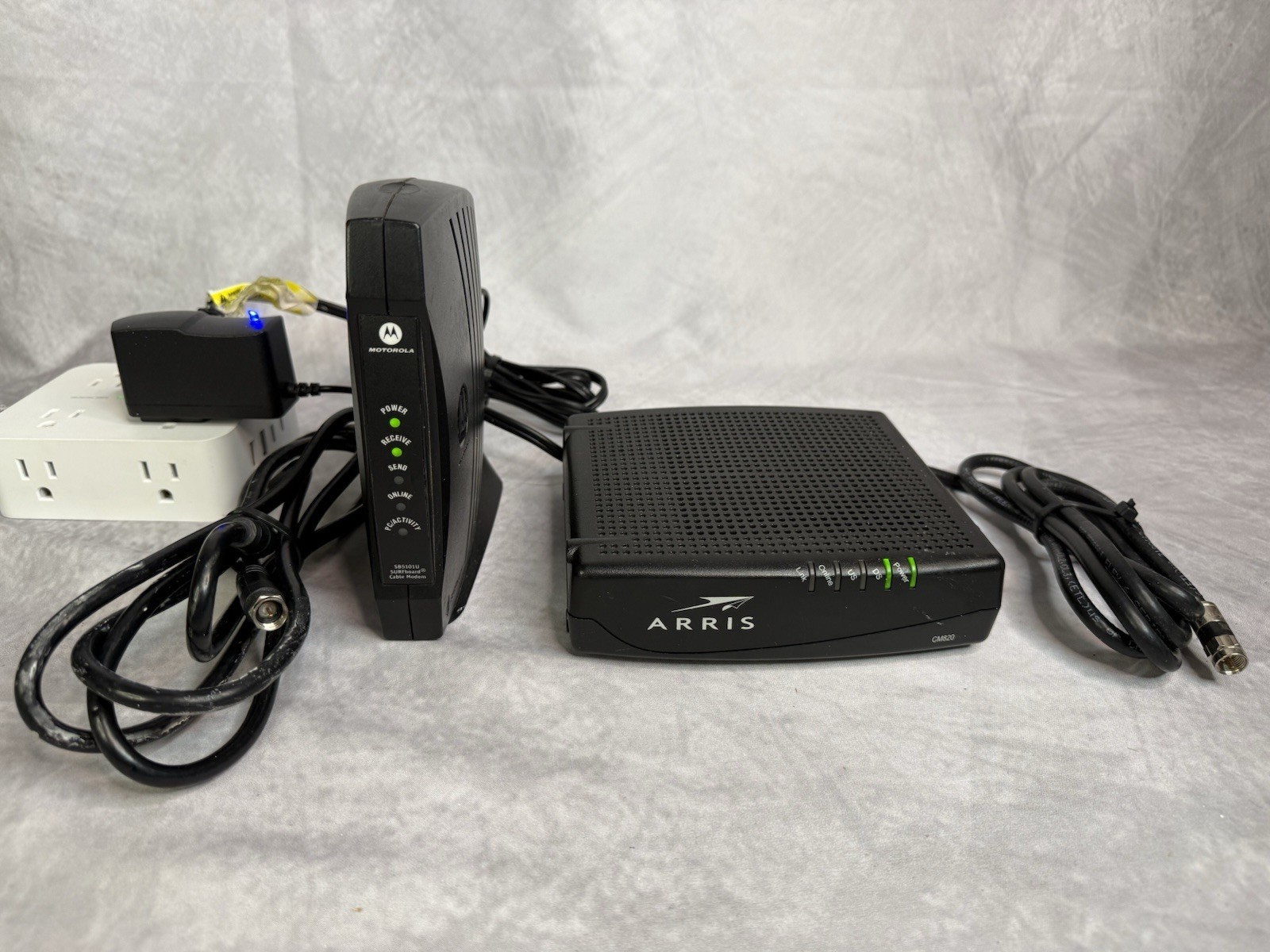 Arris CM820A DOCSIS 3.0 + Motorola SB5101U Cable Modems | Tested | Bundle