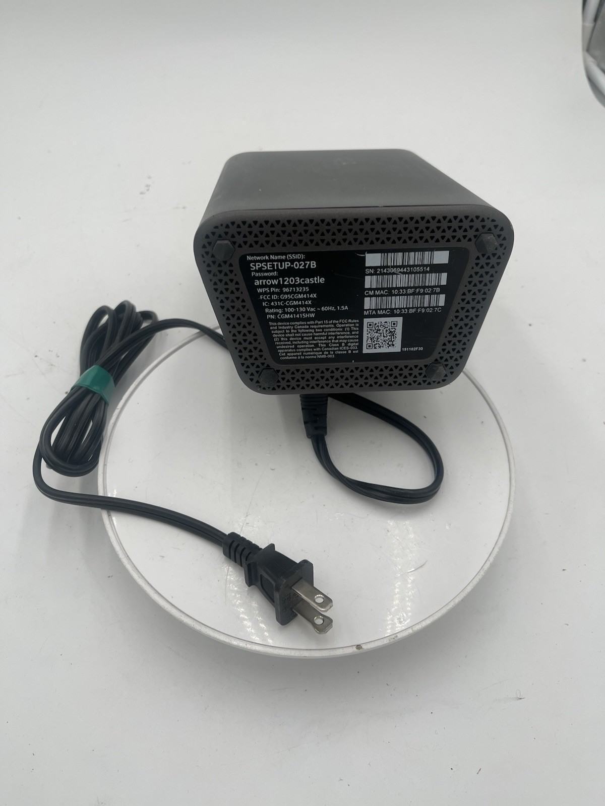 Rogers Gateway WiFi Router Unit with power cord – Power Tested