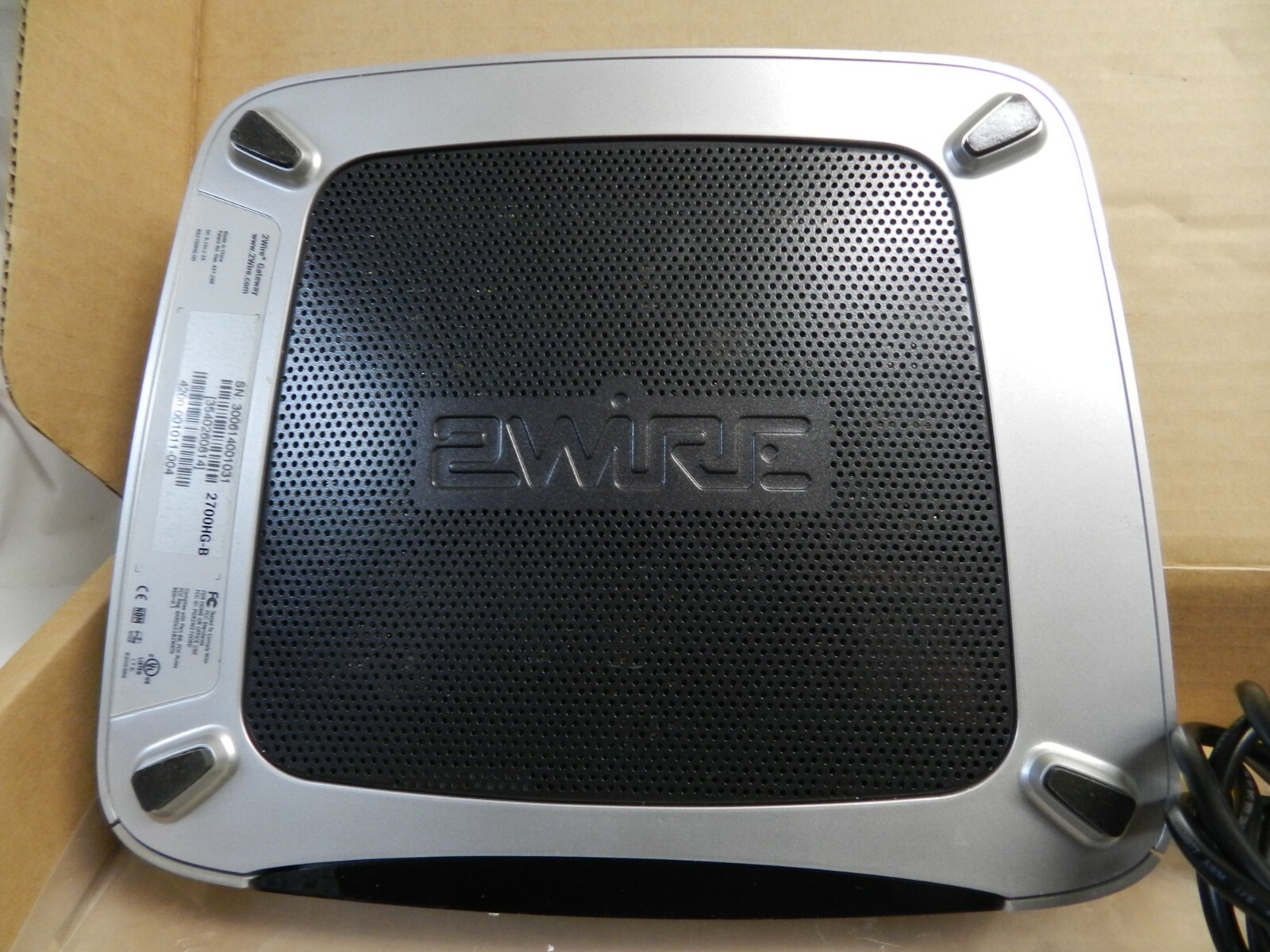 ARRIS TM604G Cable Telephony Modem, Cable & Power Connect working IN THE BOX!