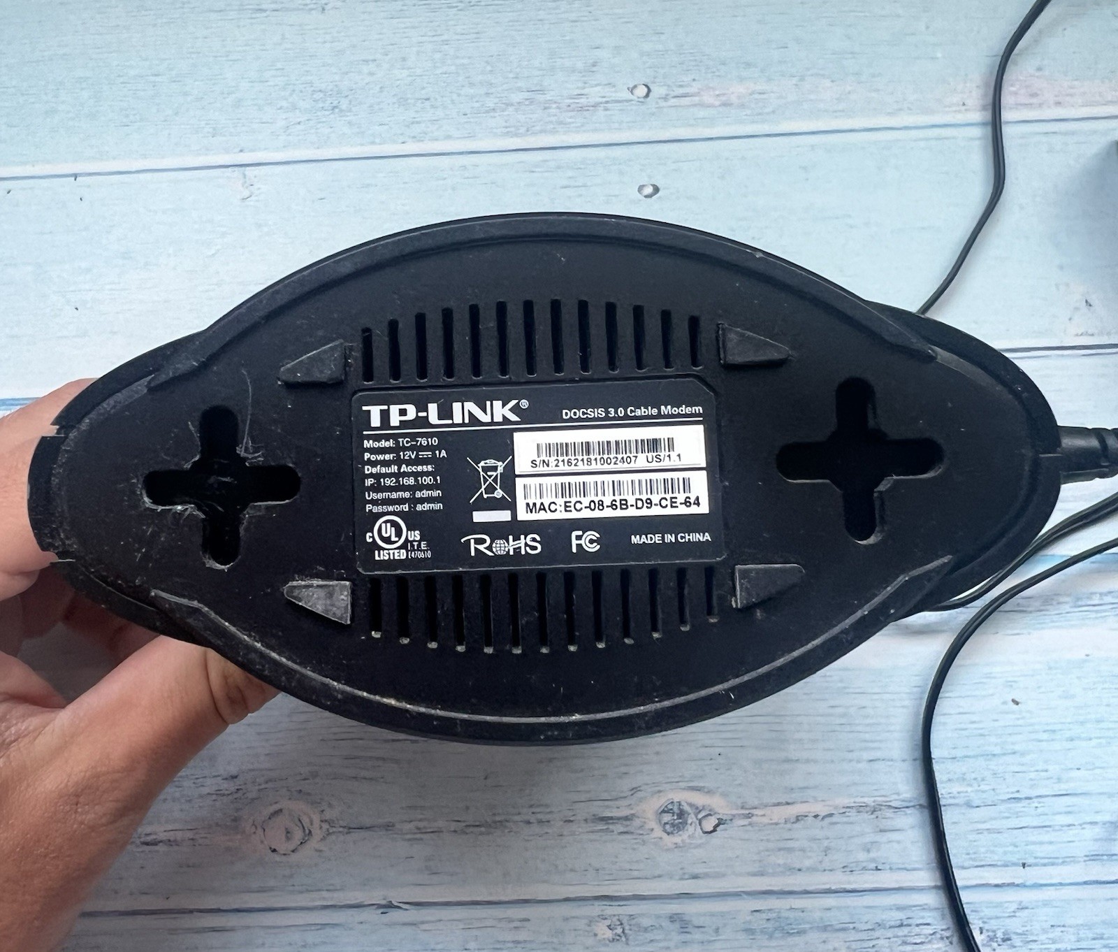 TP-LINK TC-7610 DOCSIS 3.0 Cable Modem With Adapter No Box