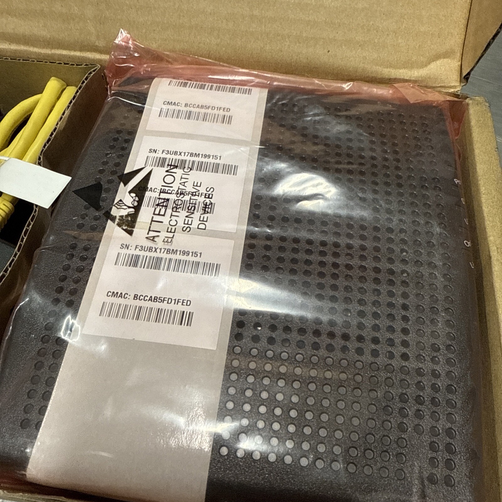 ARRIS CM820A/NA Cable Modem w/ Power Cord – TC00DLD820, DOCSIS 3.0 – New Sealed