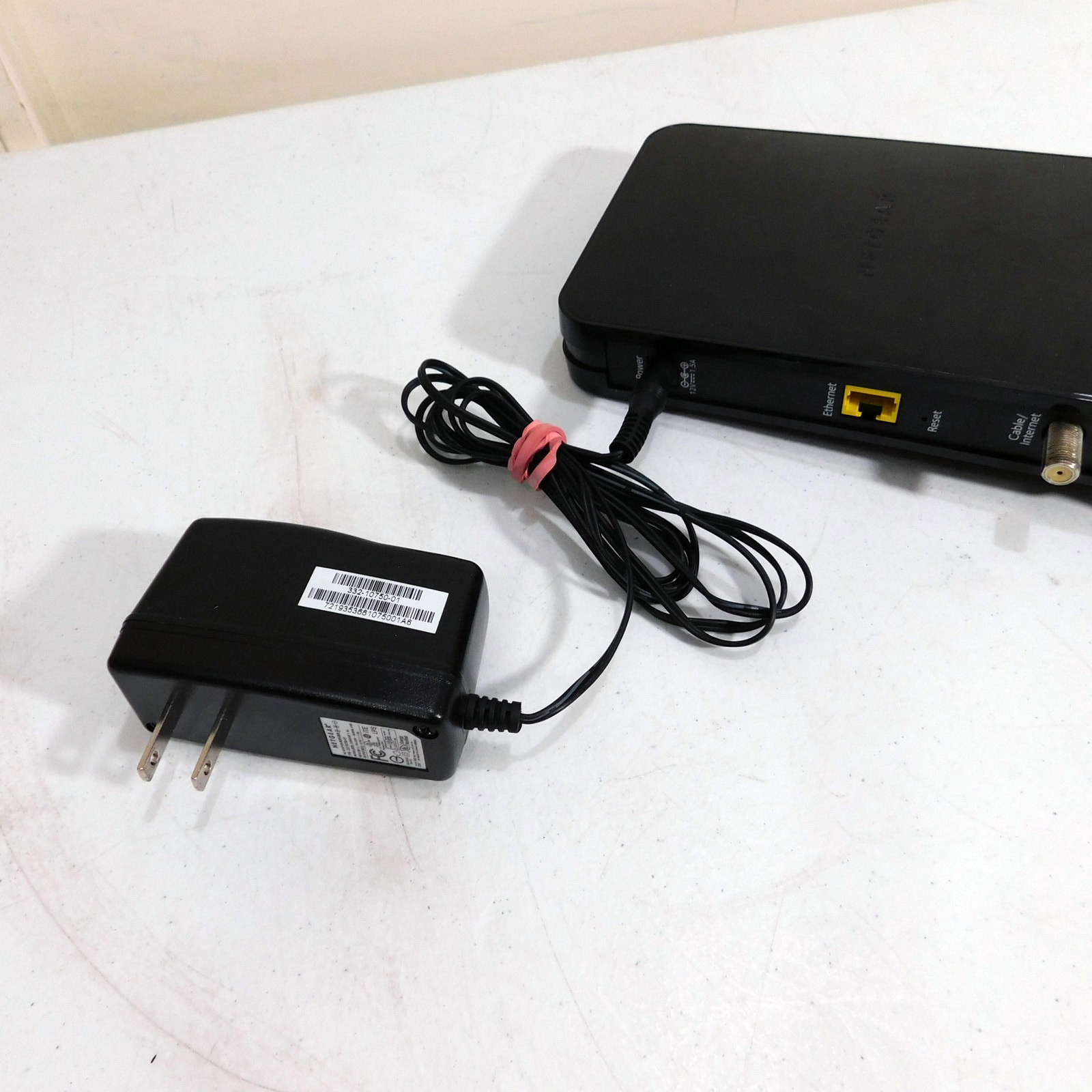 NETGEAR CM500 High Speed Cable Modem DOCSIS 3.0 680 Mbps Tested Working Boxed