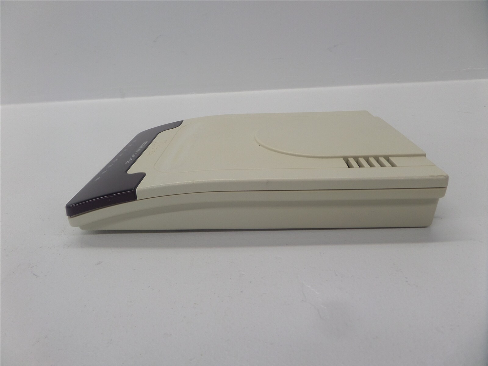 Hayes Accura 28800 V.34 Fax Modem 5901US