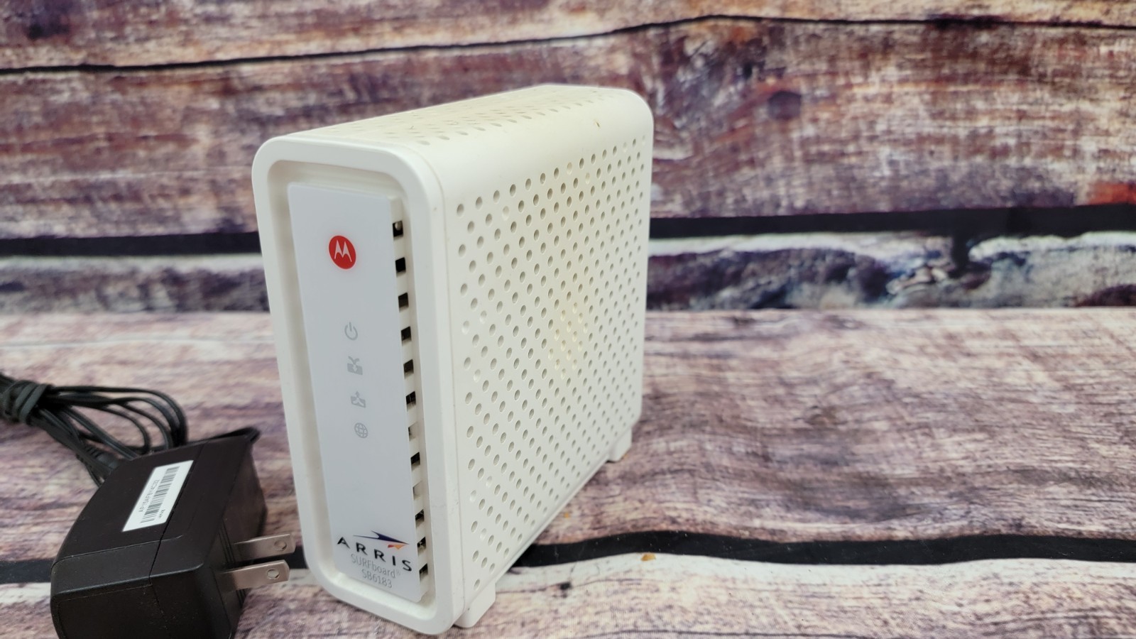 ARRIS Surfboard SB6183 DOCSIS 3.0 Cable Modem, White