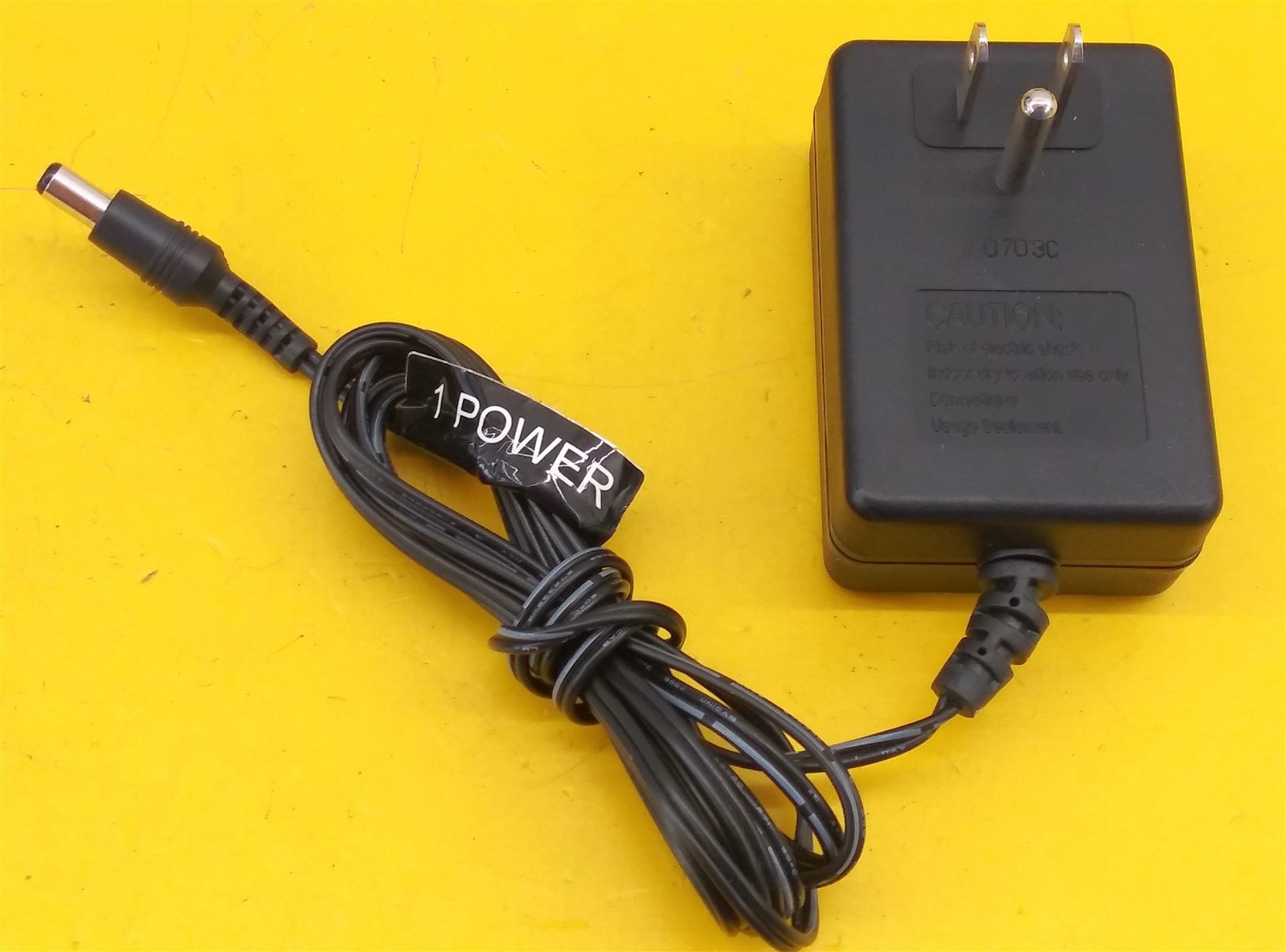 ⭐️⭐️⭐️⭐️⭐️ 2Wire HomePortal 1000SW DSL Wireless Modem w Adapter