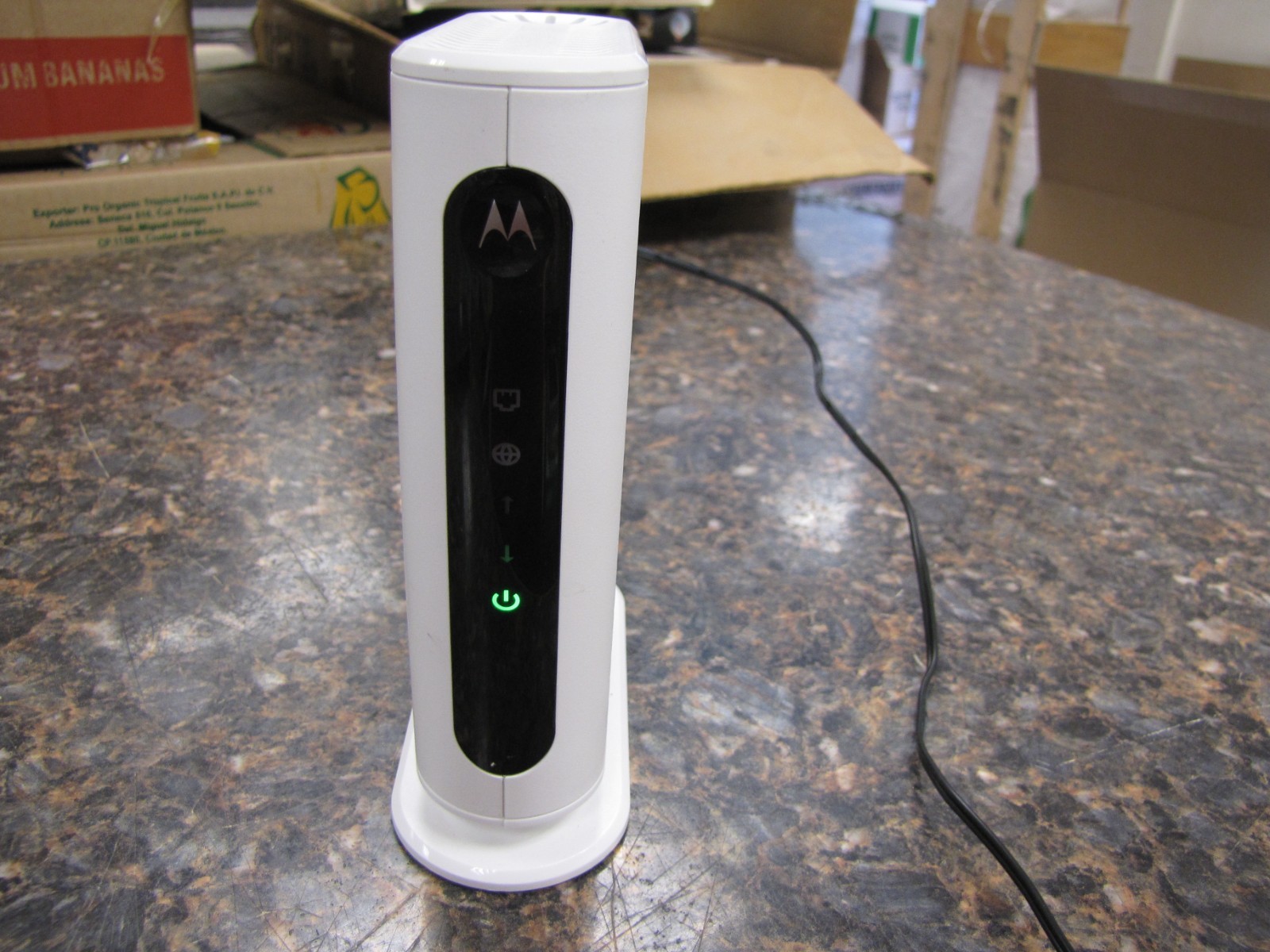 Motorola MB7420 16X4 686mbps DOCSIS 3.0 Cable Modem White w/ Adapter
