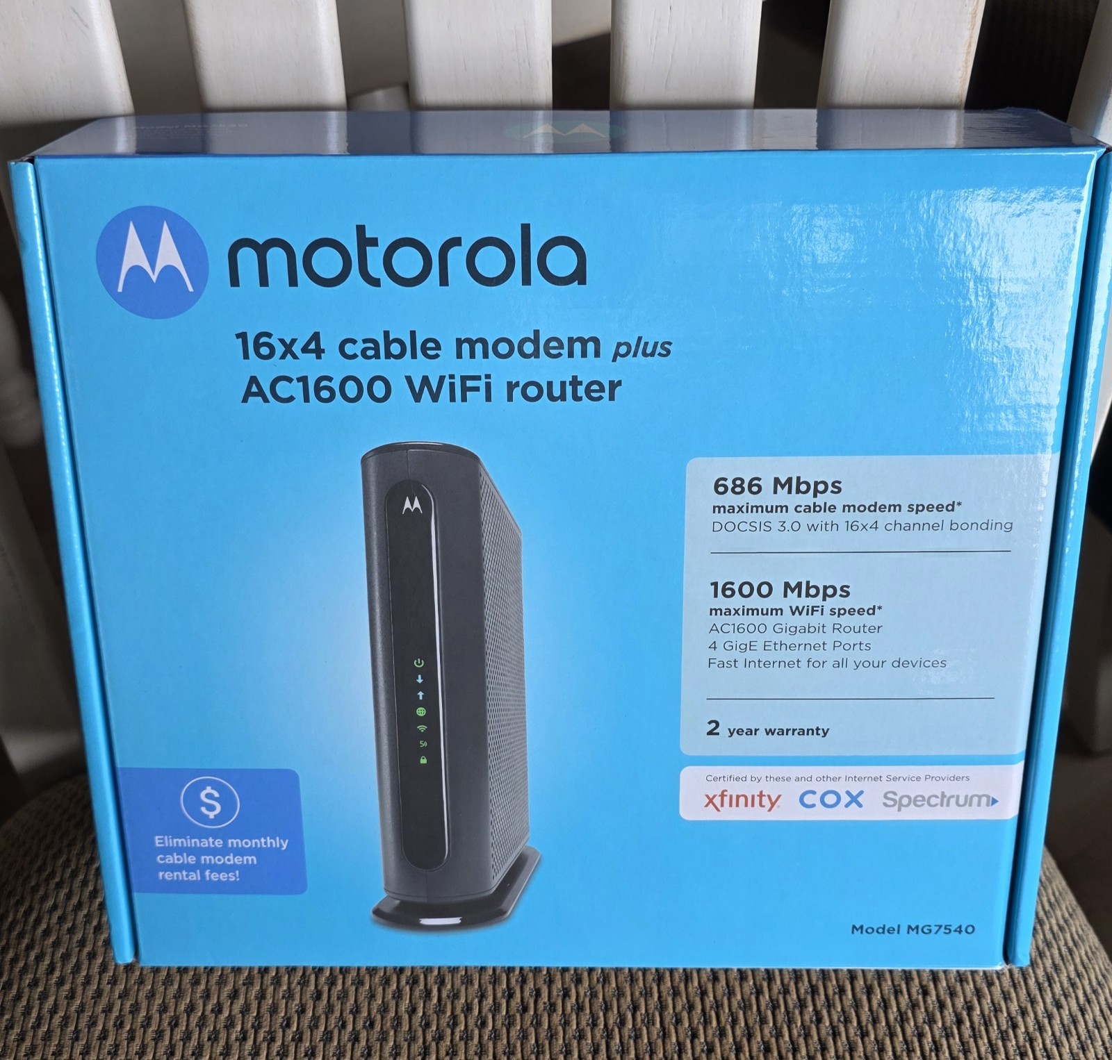 Motorola MG7540 16×4 Black Cable Modem WiFi Router
