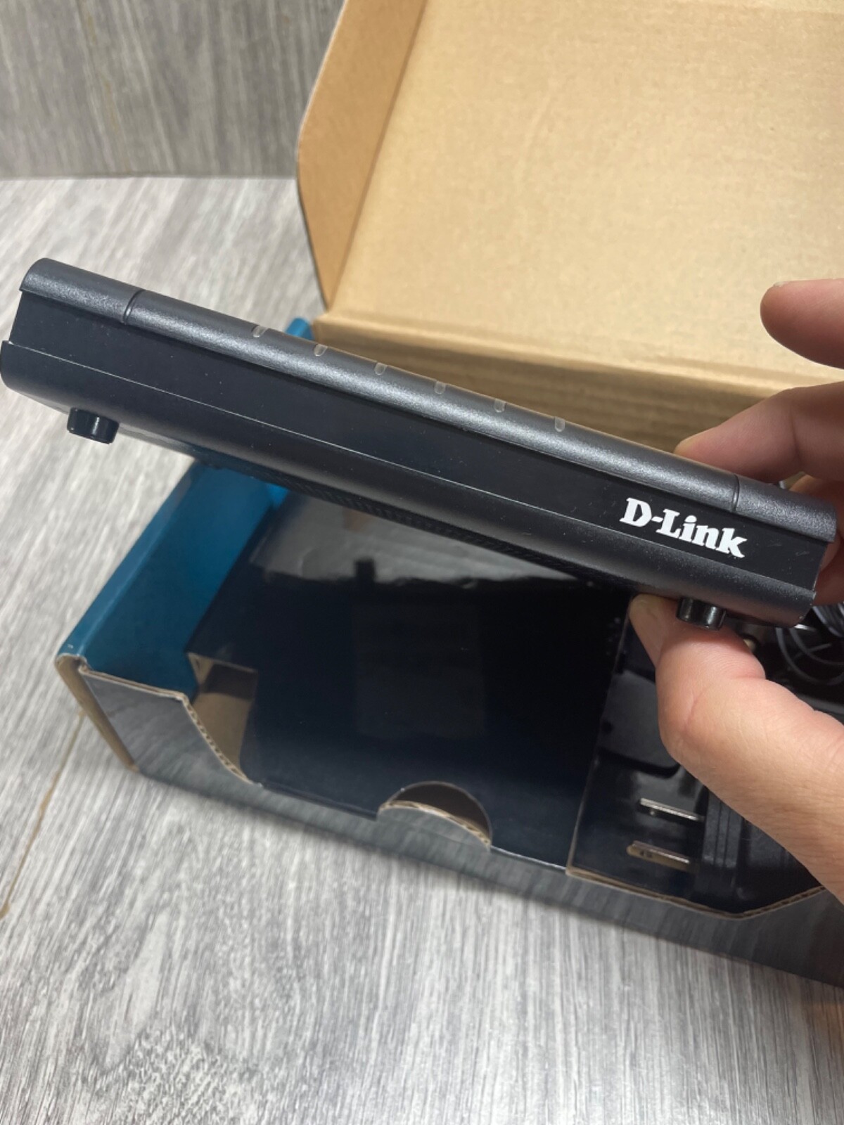 D-Link DOCSIS 3.0 Cable Modem Working Condition
