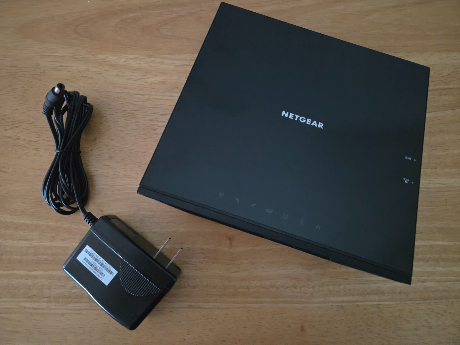 NETGEAR C6250 Cable Modem Router Combo AC1600 DOCSIS 3.0