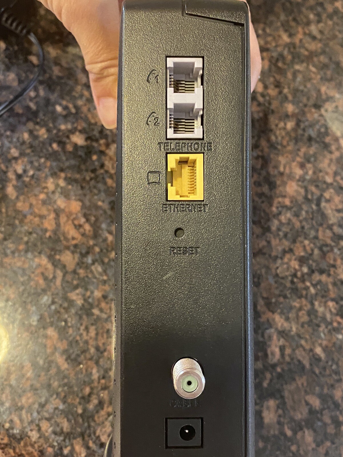 Technicolor Modem Embedded Digital Voice Adaptor Model: DPC3216