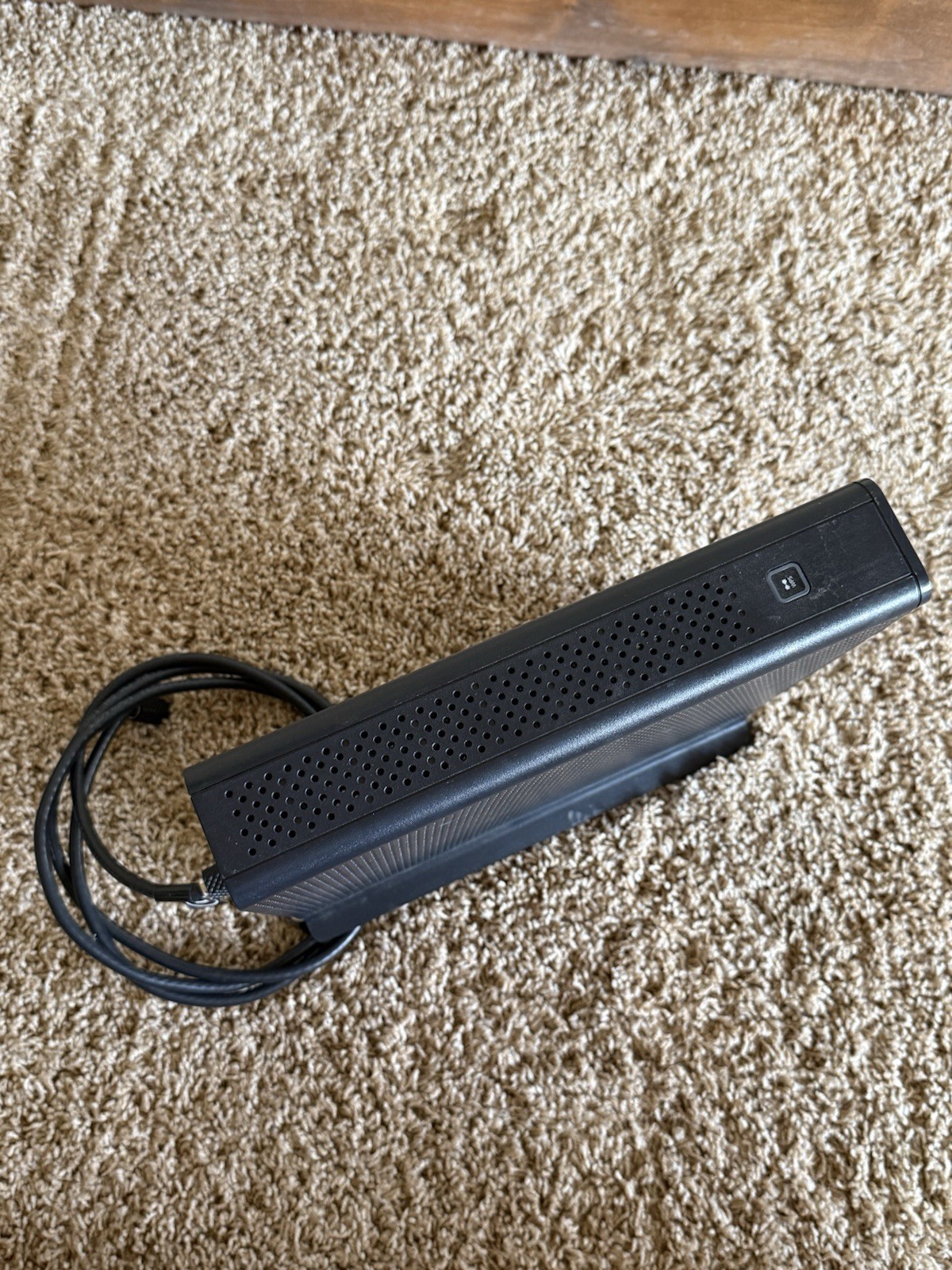 ARRIS Touchstone TG2472G DOCSIS 3.0 Wi-Fi Cable Modem No Power Cable