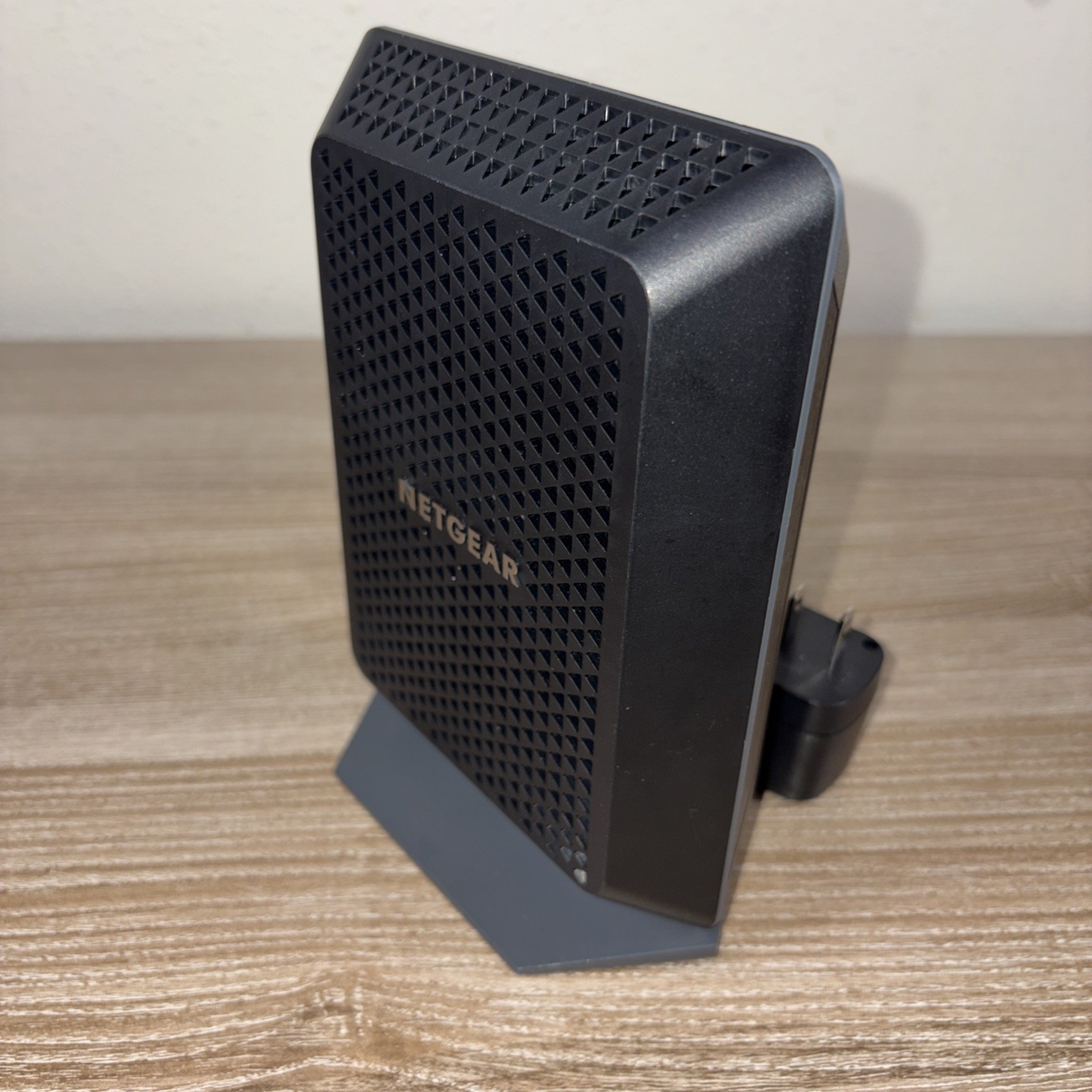 NETGEAR CM700 (32×8) DOCSIS 3.0 Gigabit Cable Modem. Charter & more (CM700)