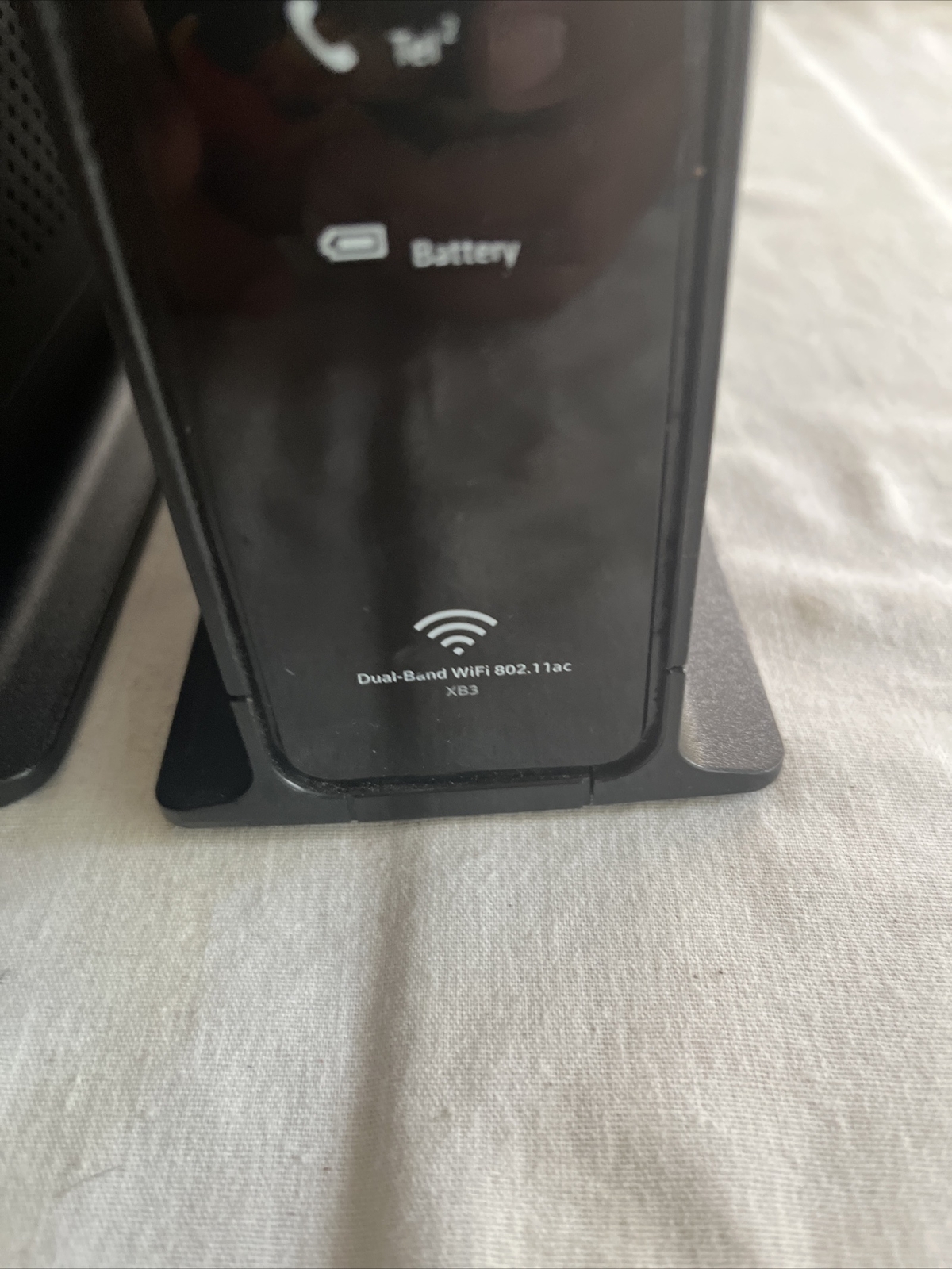 Xfinity TG1682G Cable Modem An Combaste Business Dpc3941b Módem for parts
