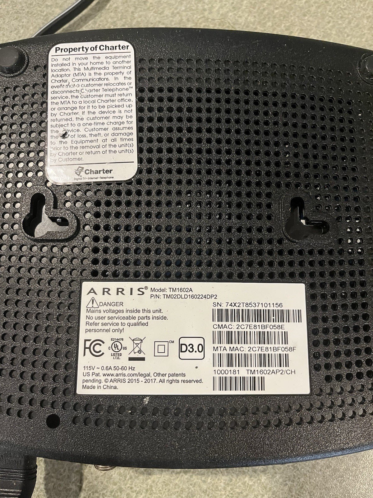 ARRIS Telephony Internet Cable Modem DOCSIS 3.0 Model TM1602A W/Ethernet cable
