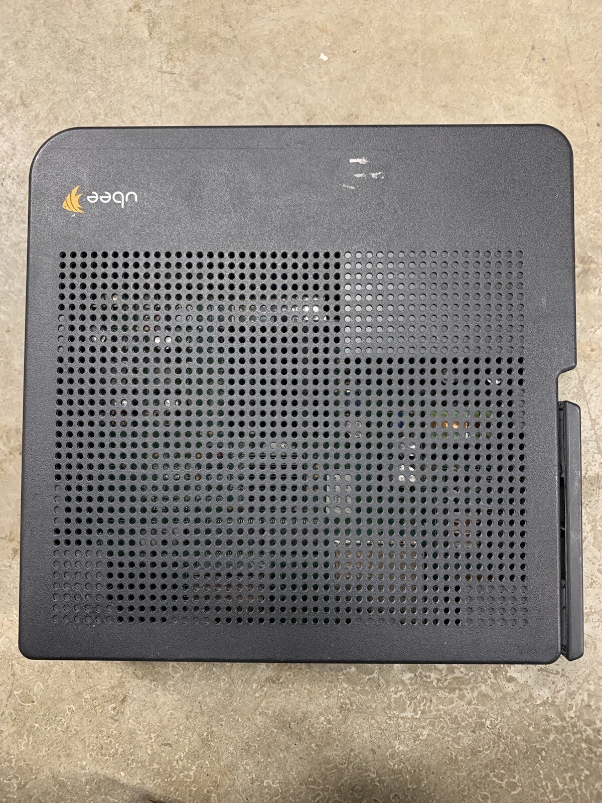 Ubee DVW3201B Wireless Cable Modem -No Power Cord