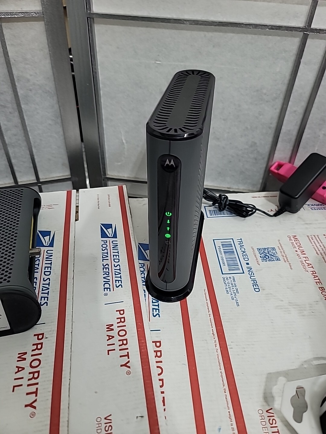 Motorola MB8600 DOCSIS 3.1 Cable – Black OPEN BOX FAST FREE SHIPPING