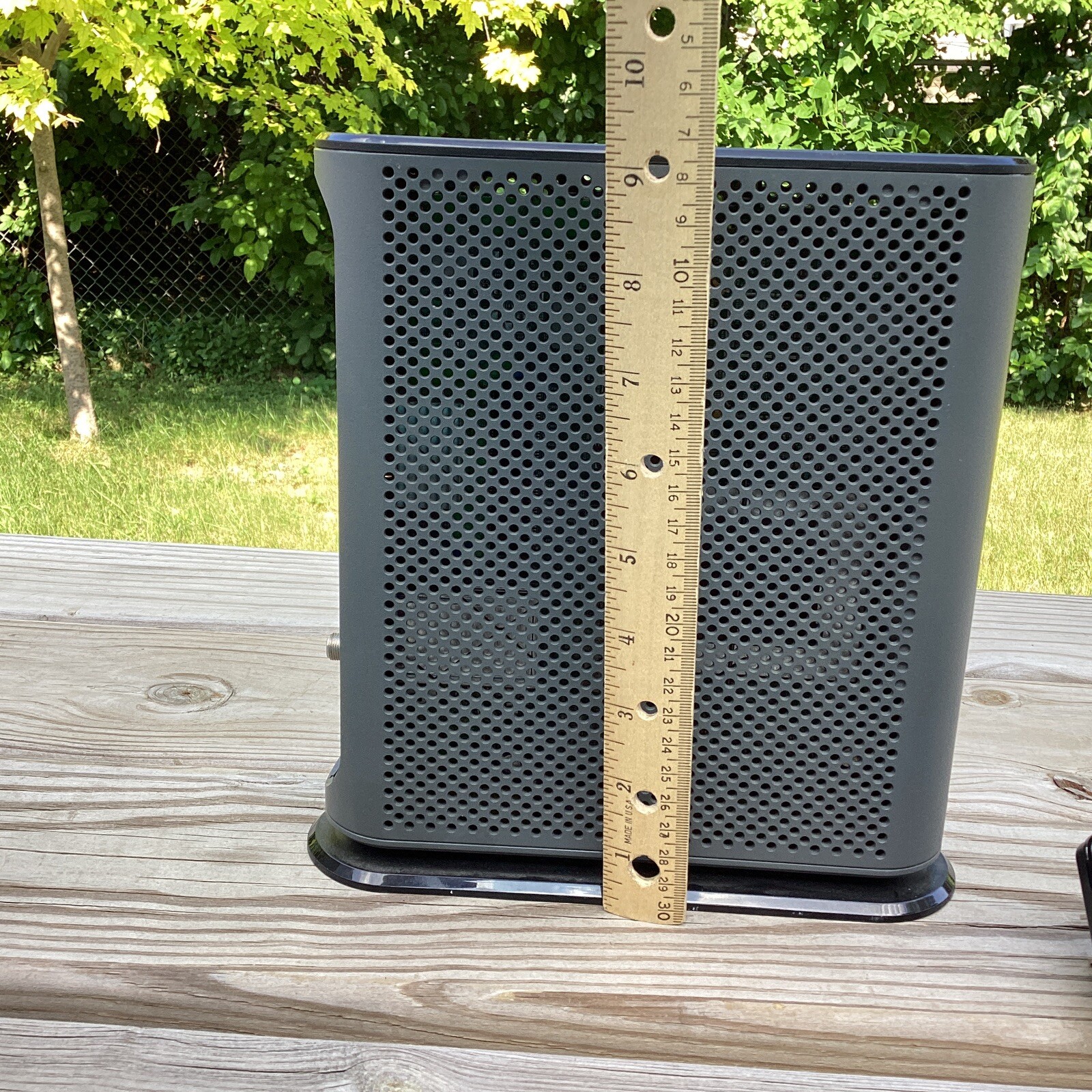 MOTOROLA CABLE MODEM PLUS WIFI ROUTER DOCSIS 3.0 16X4 AC1900 MG7550 POWER BOOST
