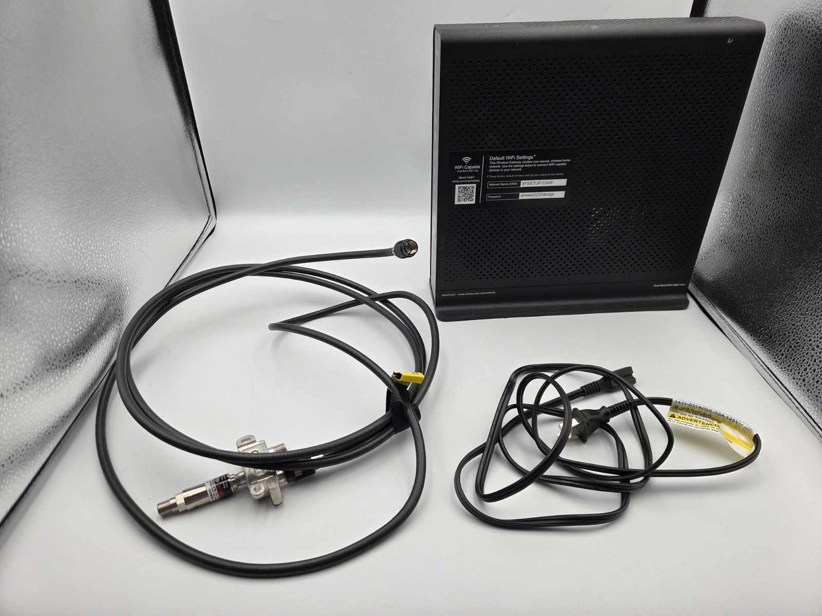 Xfinity DPC3941T DOCSIS 3.0 Dual Band WiFi XB3 Device Type Voice Gateway RouterD