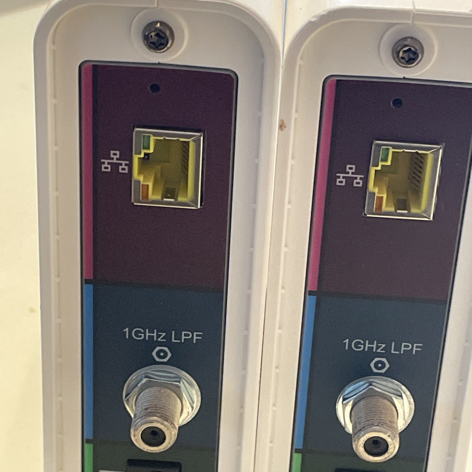 ARRIS SURFboard SB6190( 2) DOCSIS 3.0 Cable Modem Wht Ethernet RJ-45 no adapter