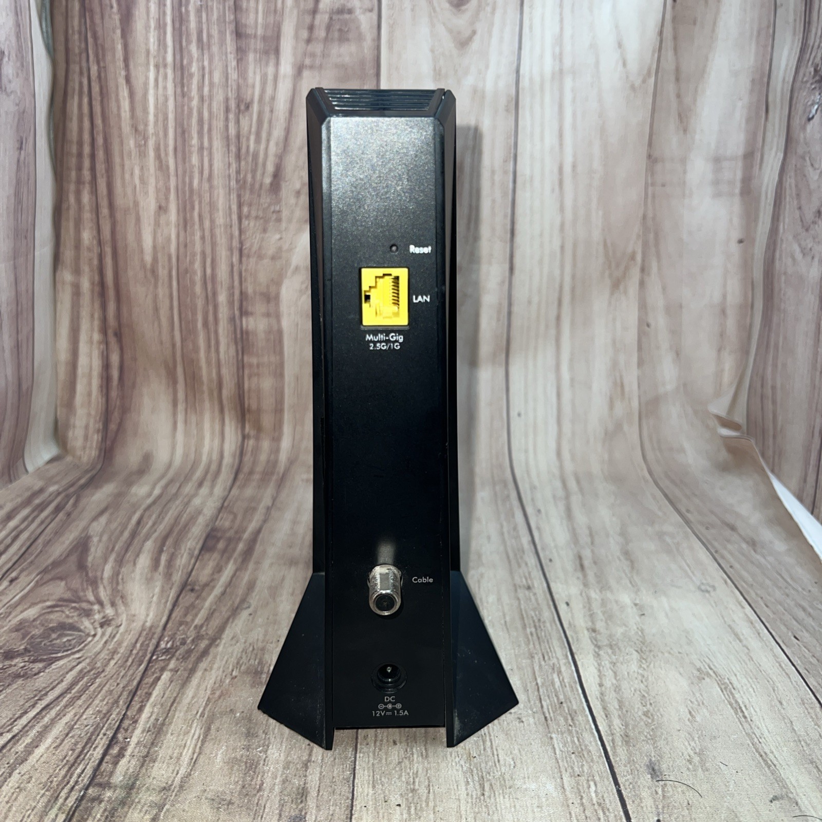 Netgear Nighthawk CM2000 2.5Gbps Multi Gig Internet Speed Cable Modem DOCSIS 3.1