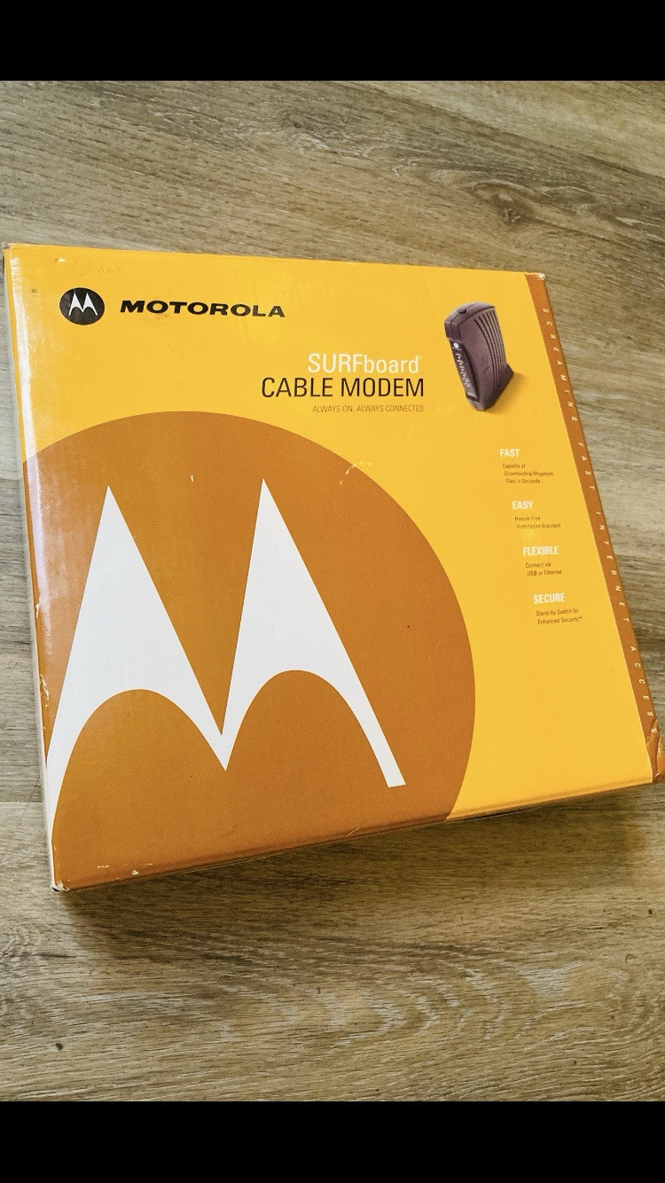 Motorola SURFboard Cable Modem Black Model SB5100 External Home Networking NIB
