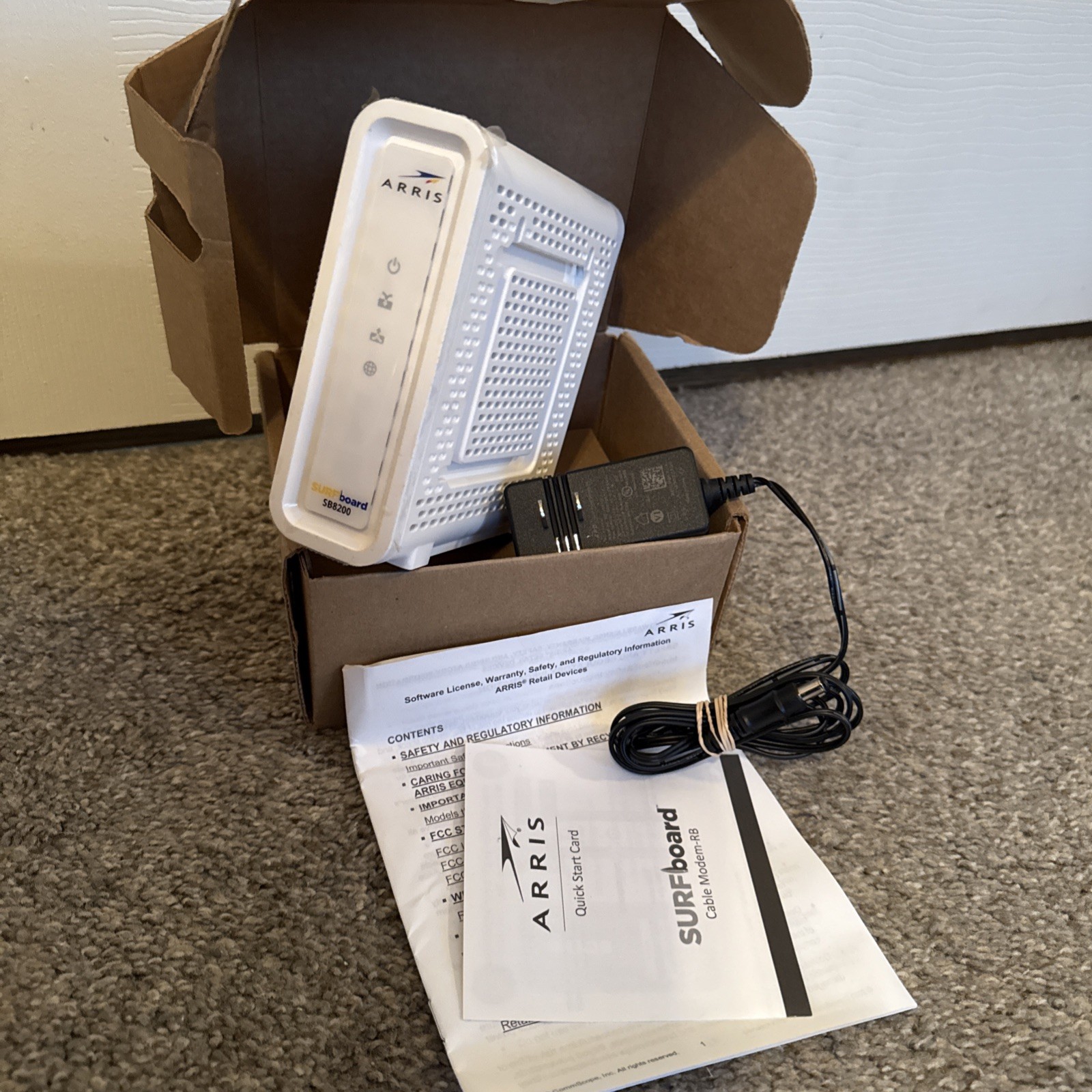 ARRIS Surfboard Sb8200 Gigabit Modem ~ Tested And Works