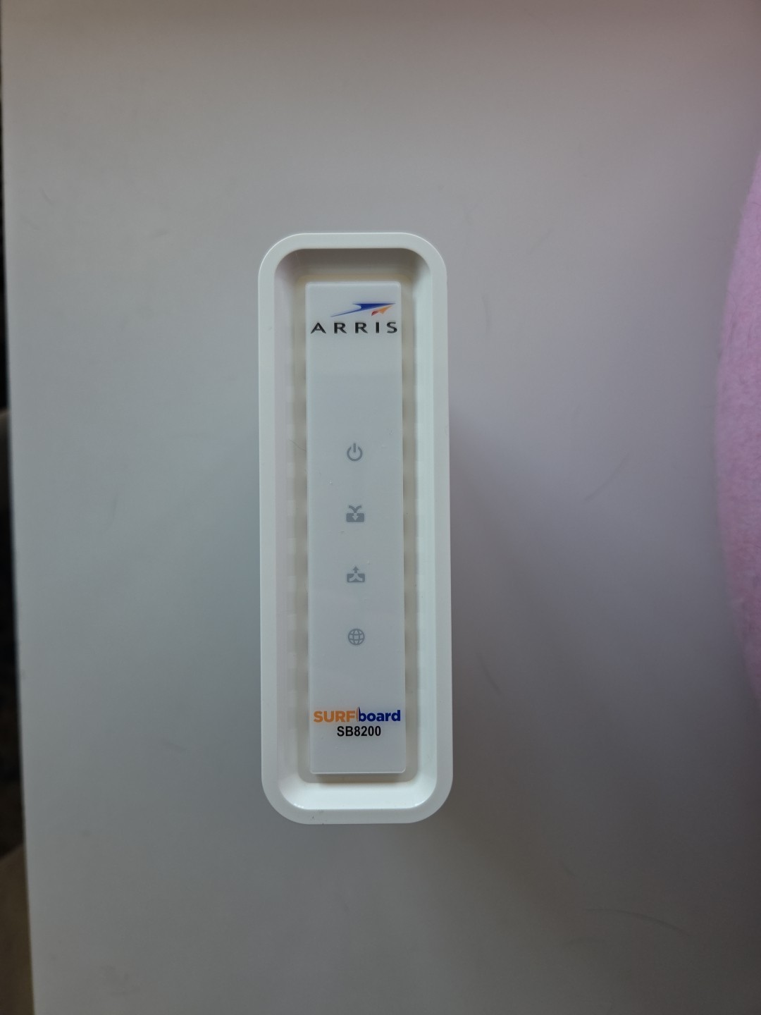 ARRIS SURFboard SB8200v3