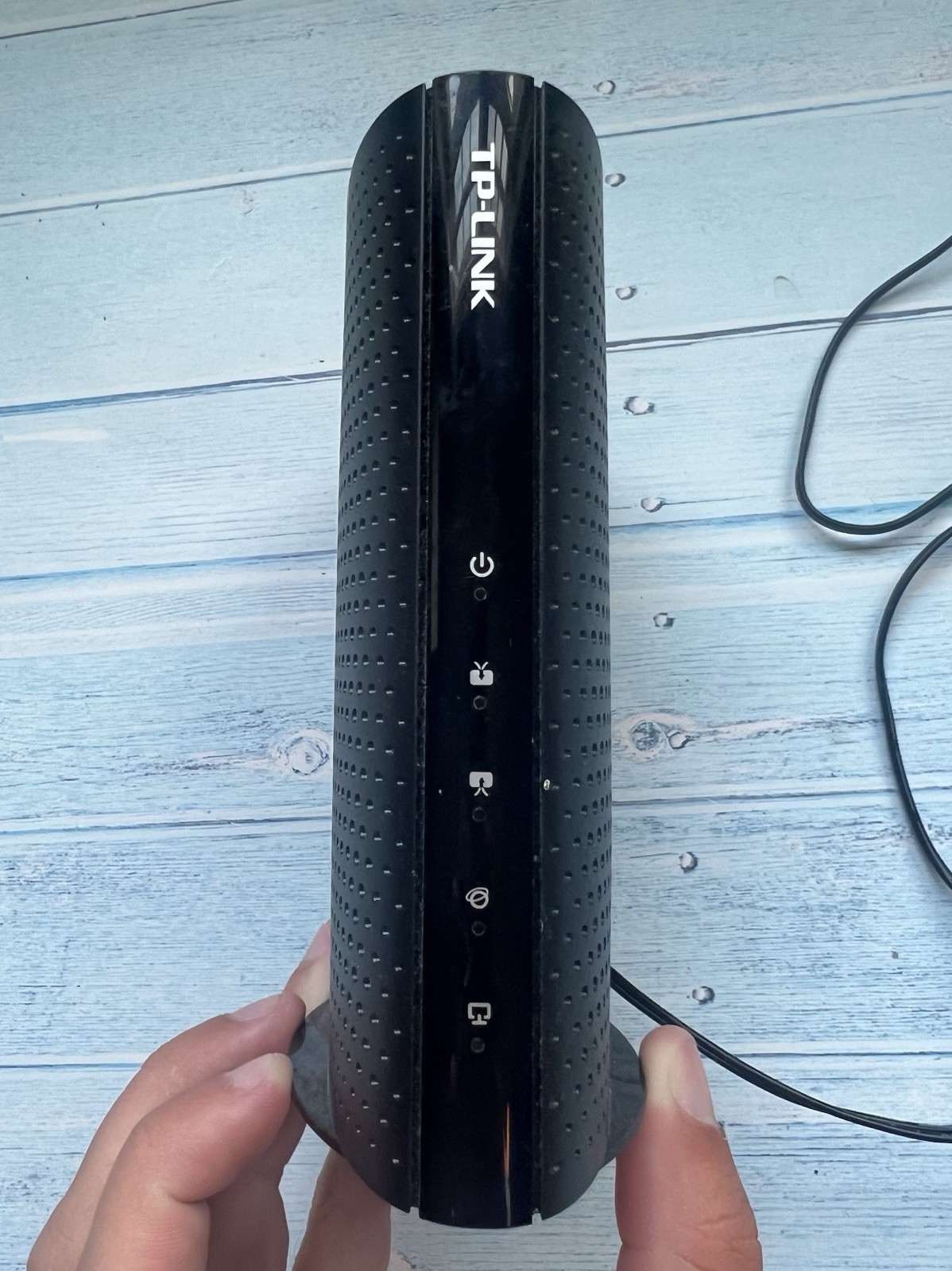 TP-LINK TC-7610 DOCSIS 3.0 Cable Modem With Adapter No Box