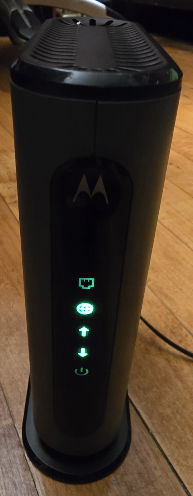 Motorola MB7420 16×4 D3.0 Cable Modem W/Power Supply No Nox