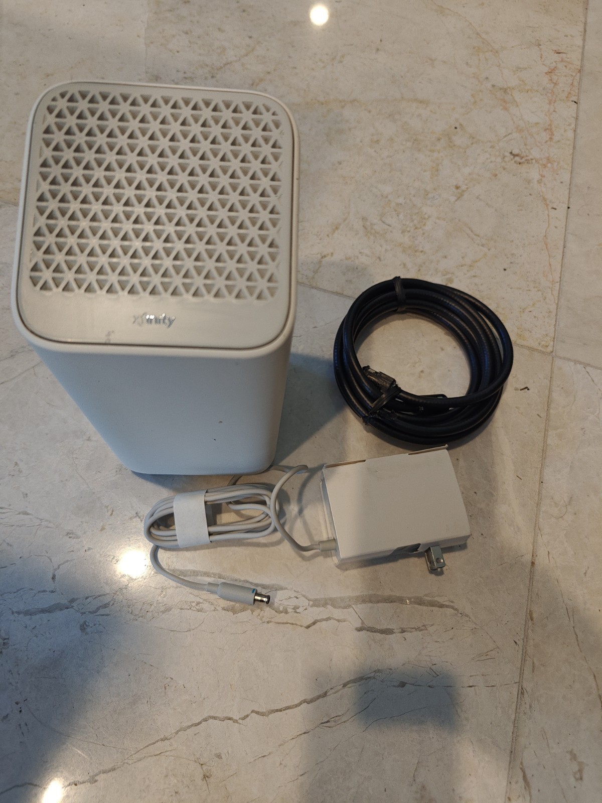 Comcast Xfinity XB7-CM GIGABIT Modem WiFi Router /w Power Adapter