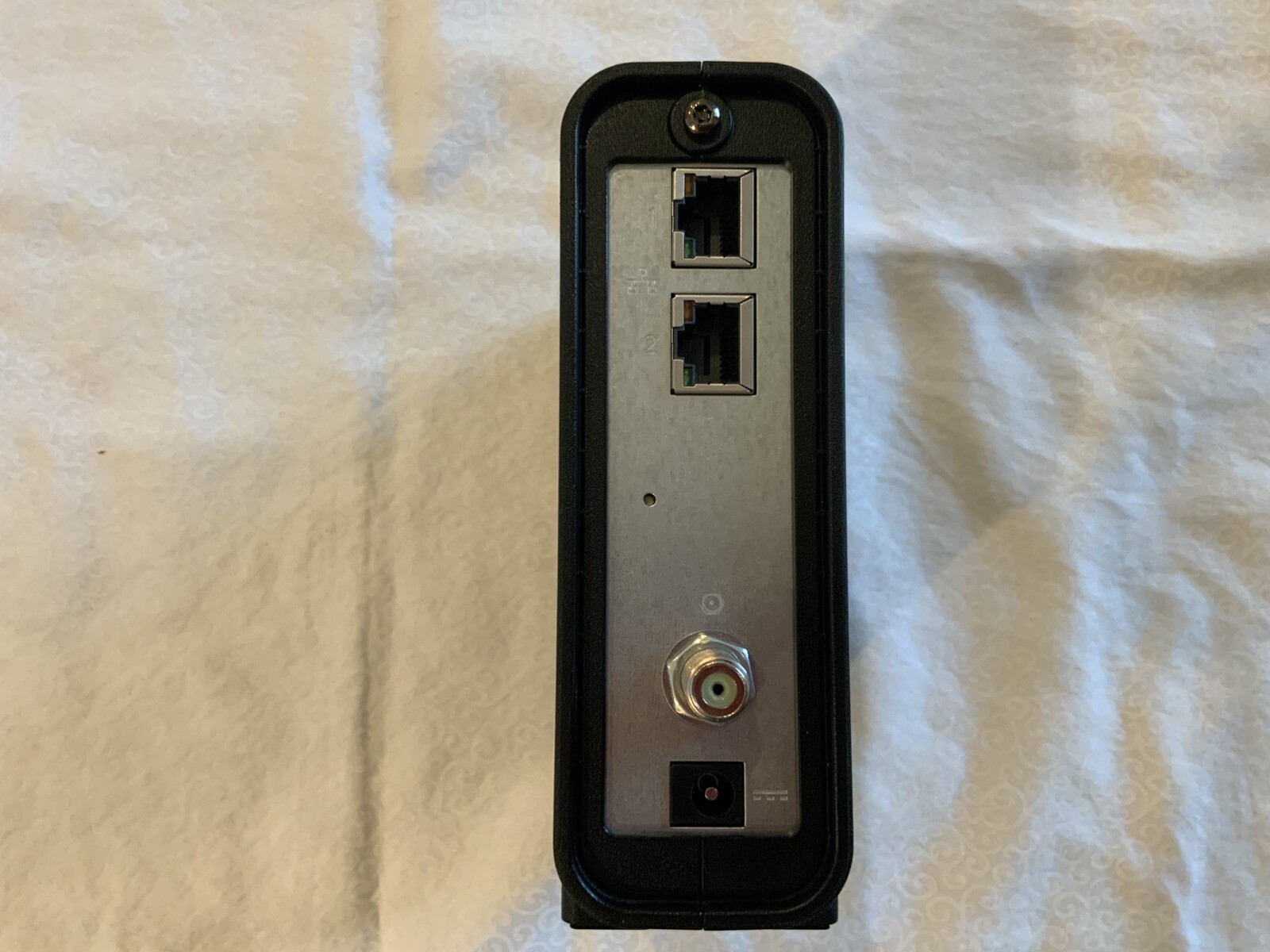 ARRIS Touchstone CM8200A DOCSIS 3.1 Ultra Fast Cable Modem Black NO POWER CORD