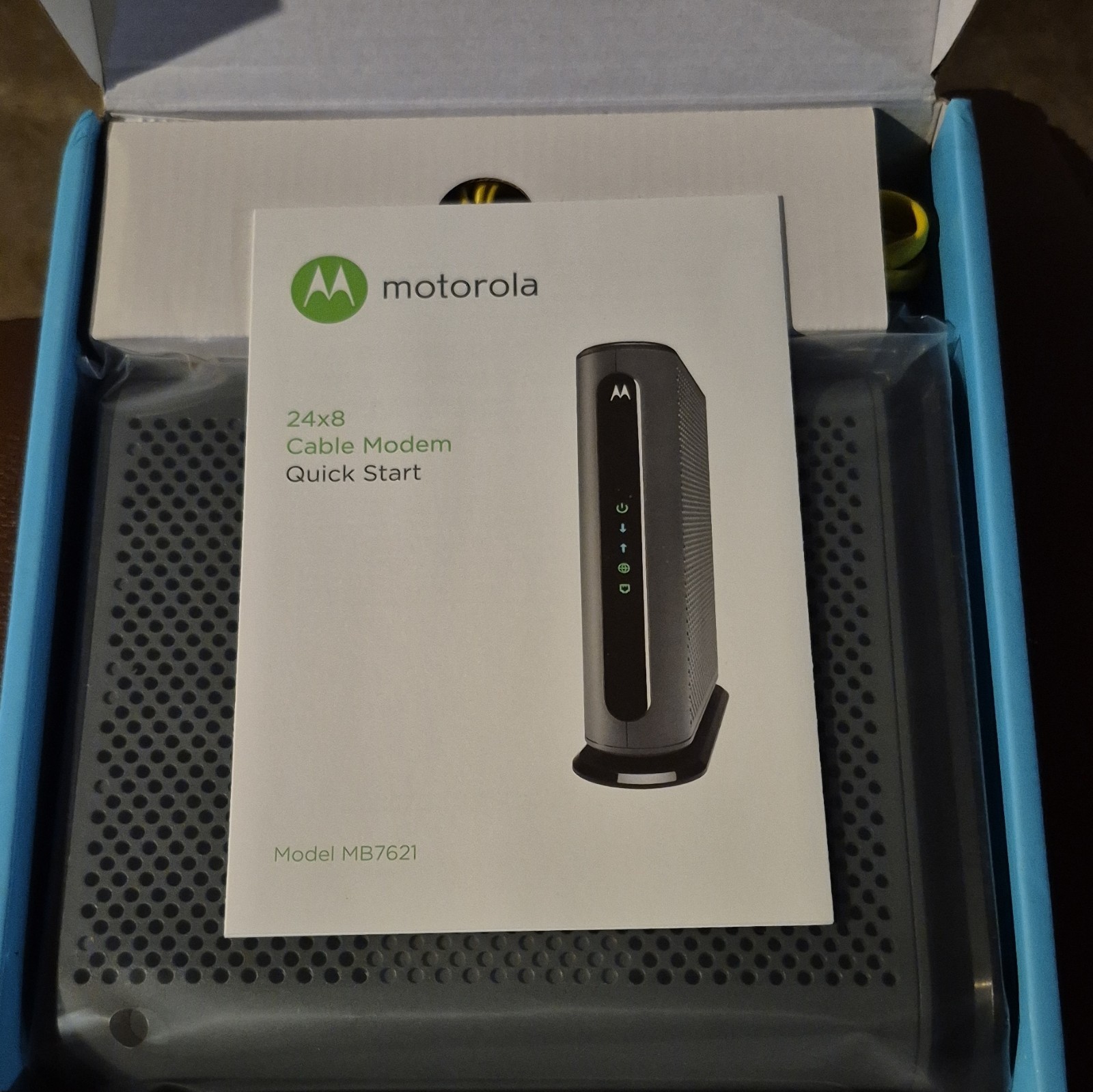 Motorola MB7621-10 DOCSIS 3.0 24×8 Cable Modem 1000+ Mbps for XFINITY