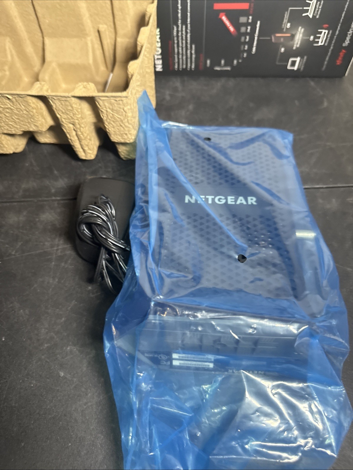 NETGEAR NIGHTHAWK CM1100 Cable Modem DOCSIS 3.1 Multi-Gig SpeedModem