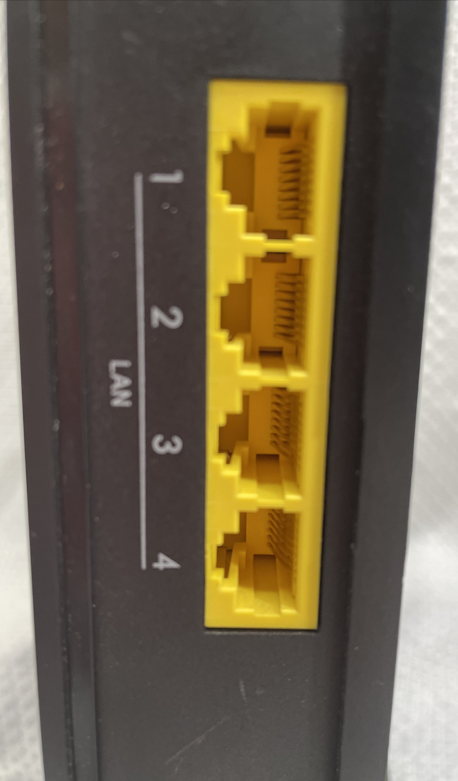 Netgear N450 CG3000Dv2 DOCSIS 3.0 Wireless Cable Modem/Router + Power Adapter