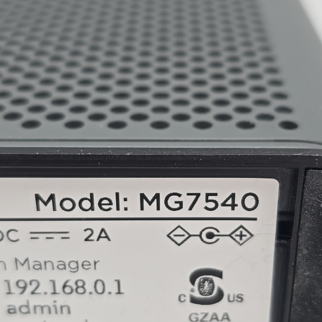 Motorola MG7540 16×4 DOCSIS 3.0 Cable Modem & AC1600 WiFi Router