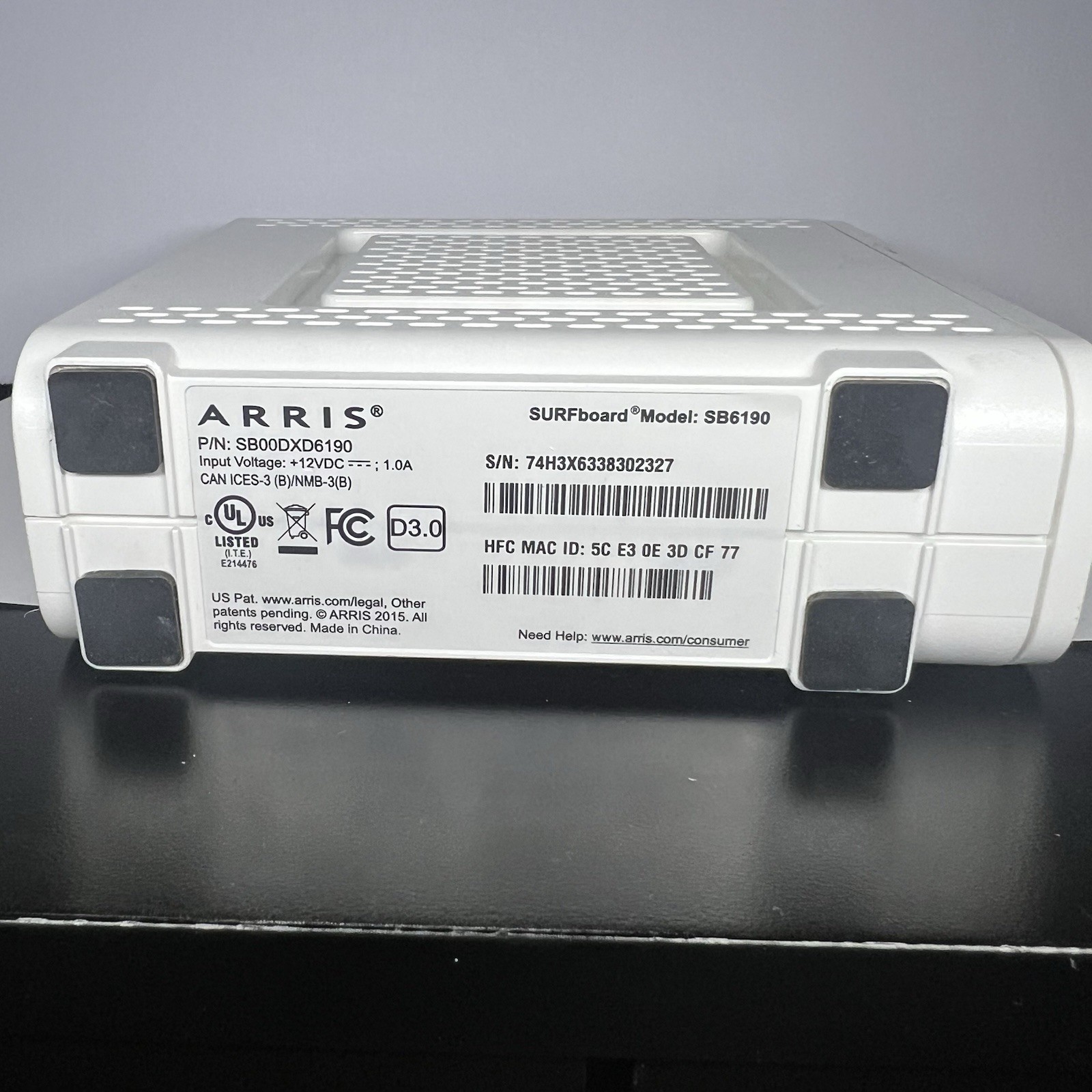 ARRIS Surfboard SB 6190 Gigabit DOCSIS 3.0 32×8 Cable Modem