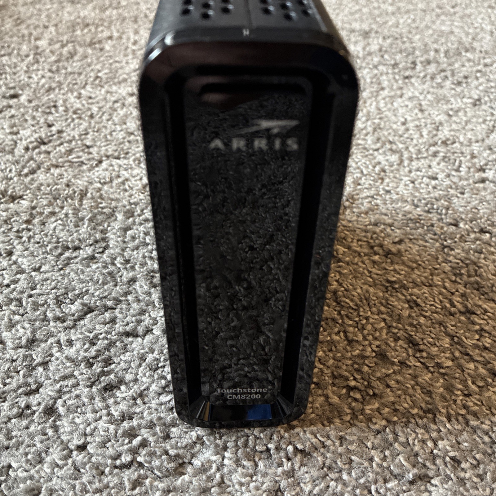 ARRIS Surfboard CM8200 DOCSIS 3.1 Cable Modem, No Power Adapter – Tested Works!
