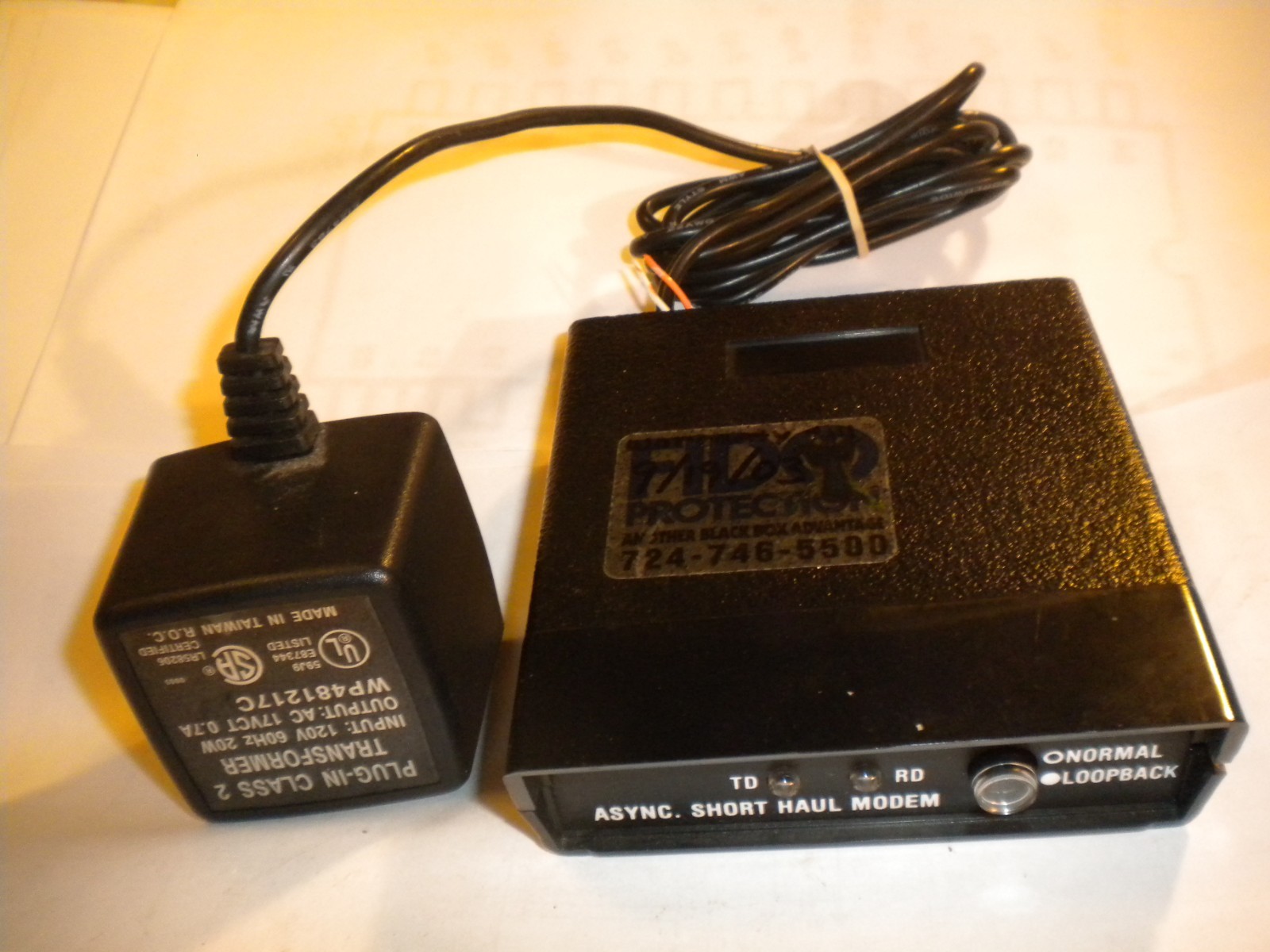 Black Box ME800A-R2 Async Short Haul Modem w/Power Supply