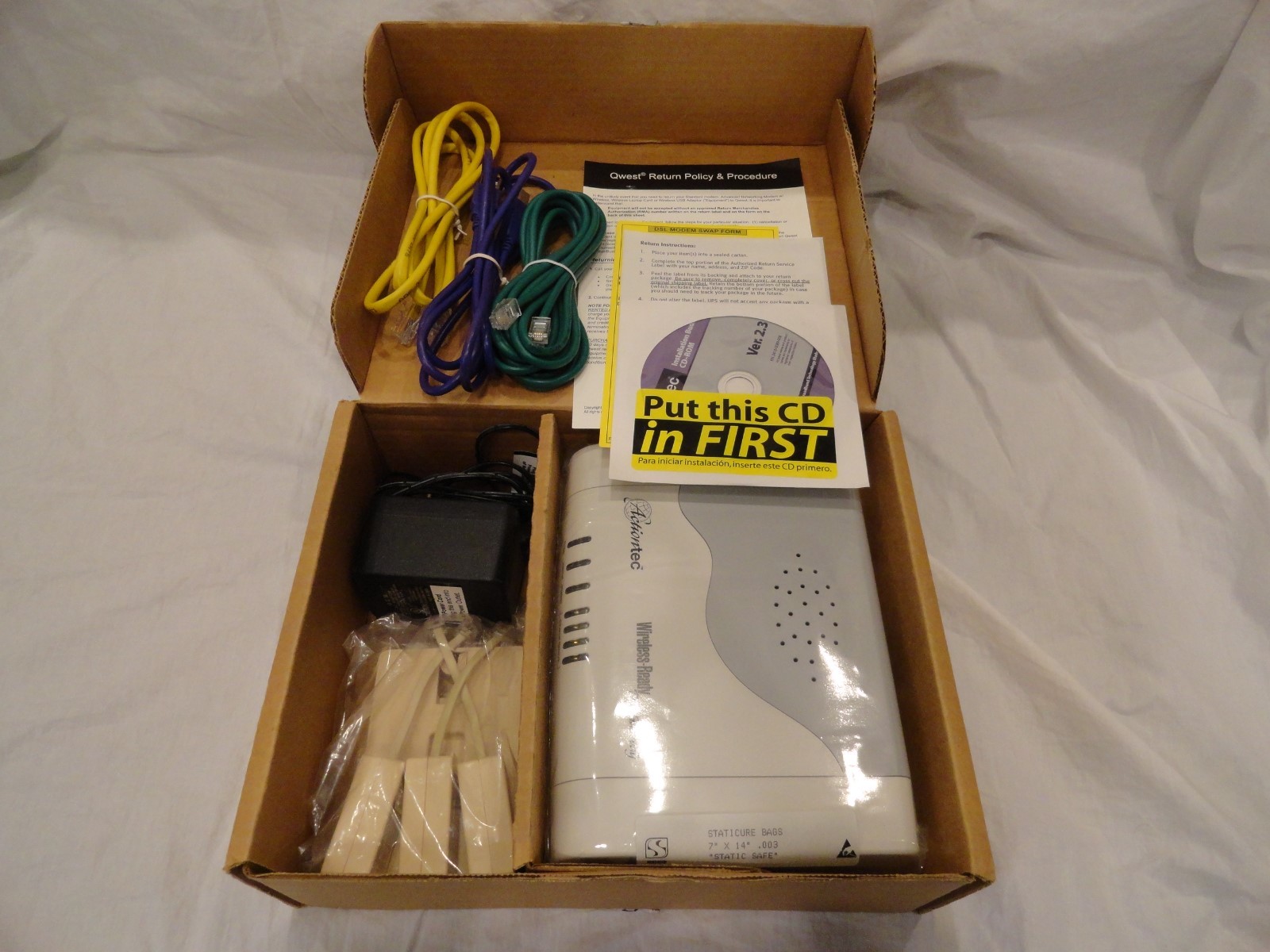 NOS / Qwest / Actiontec R1524SU DSL Internet Modem / Wireless Router