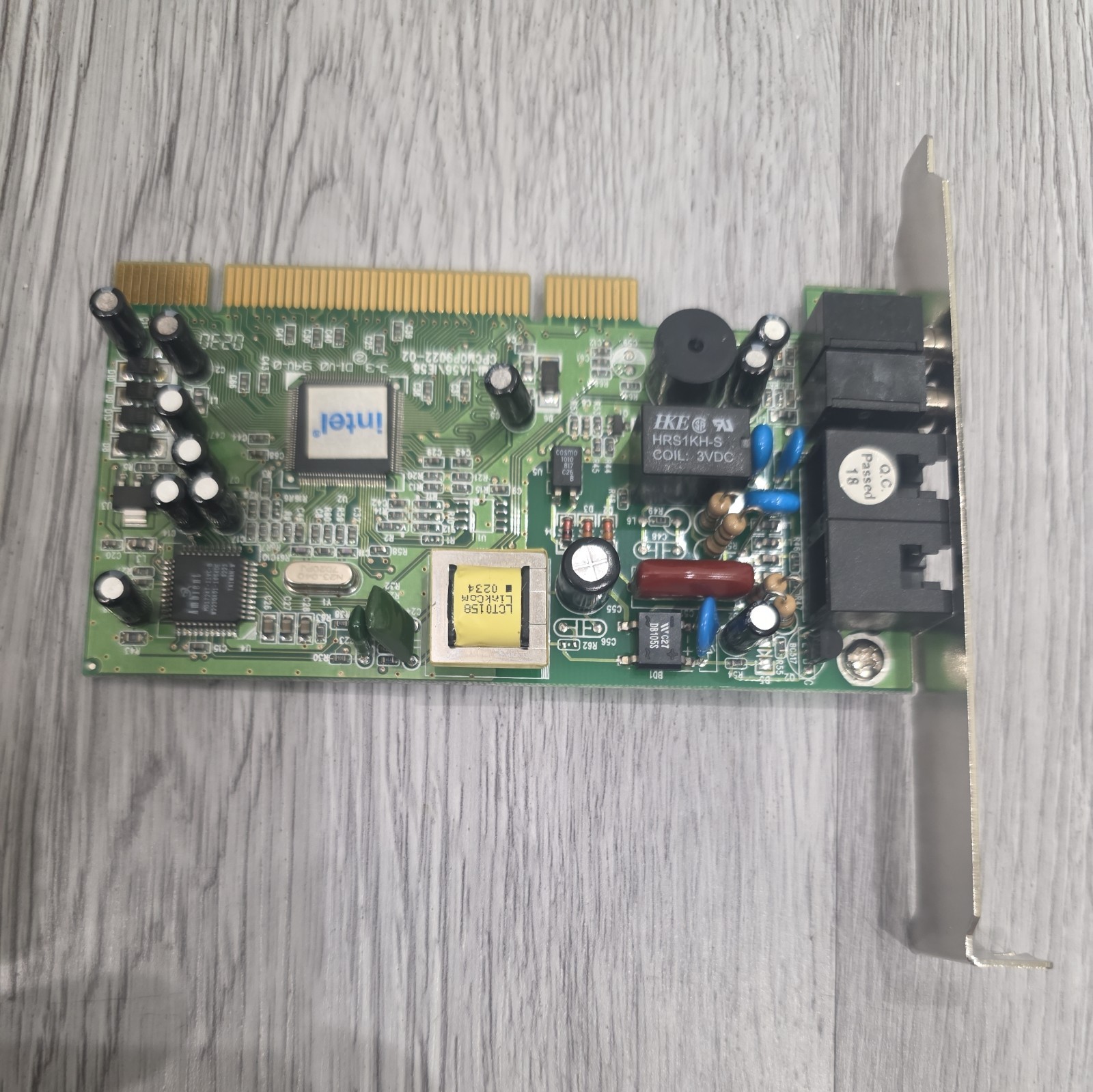 Intel CPCM0P9022-02 56K Internal Fax/Modem PCI Card,everything in the pics