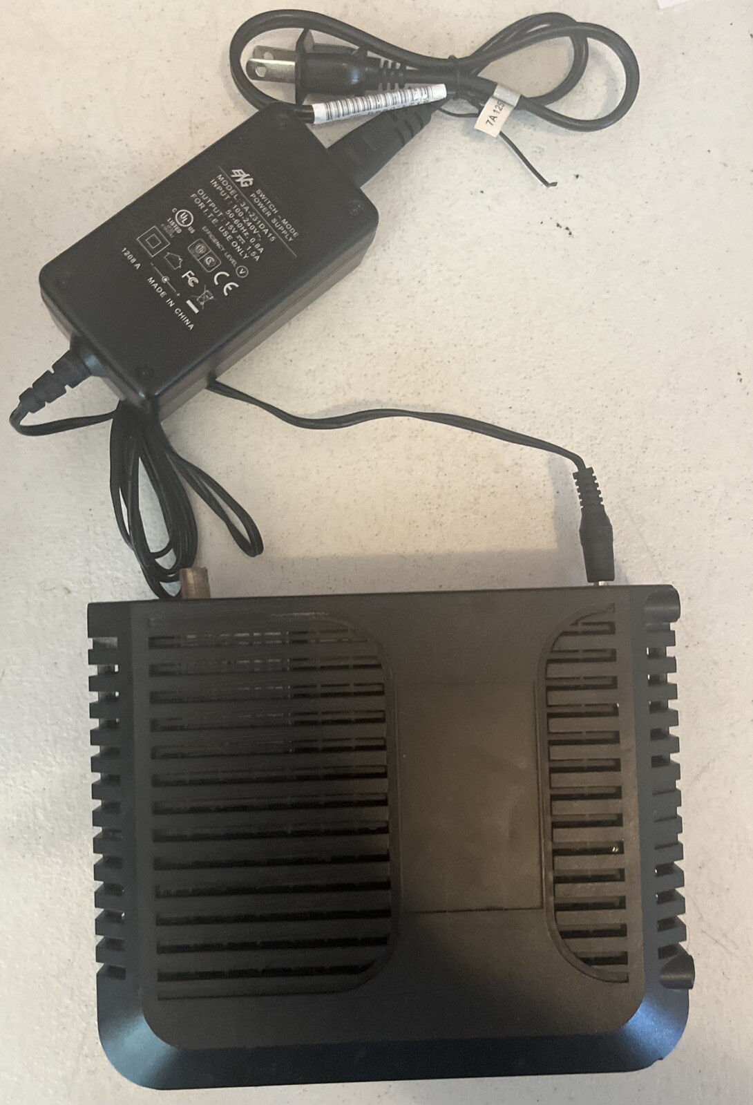 Cisco DPC3825 DOCSIS 3.0 Gateway Modem Router – Cox Communications