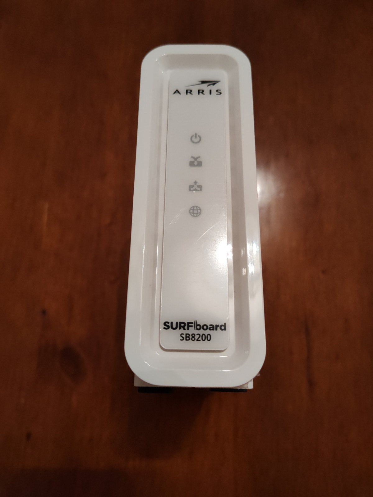 ARRIS SURFboard SB8200v2 DOCSIS 3.1 Cable Modem 2 Gbps 2x RJ-45 White