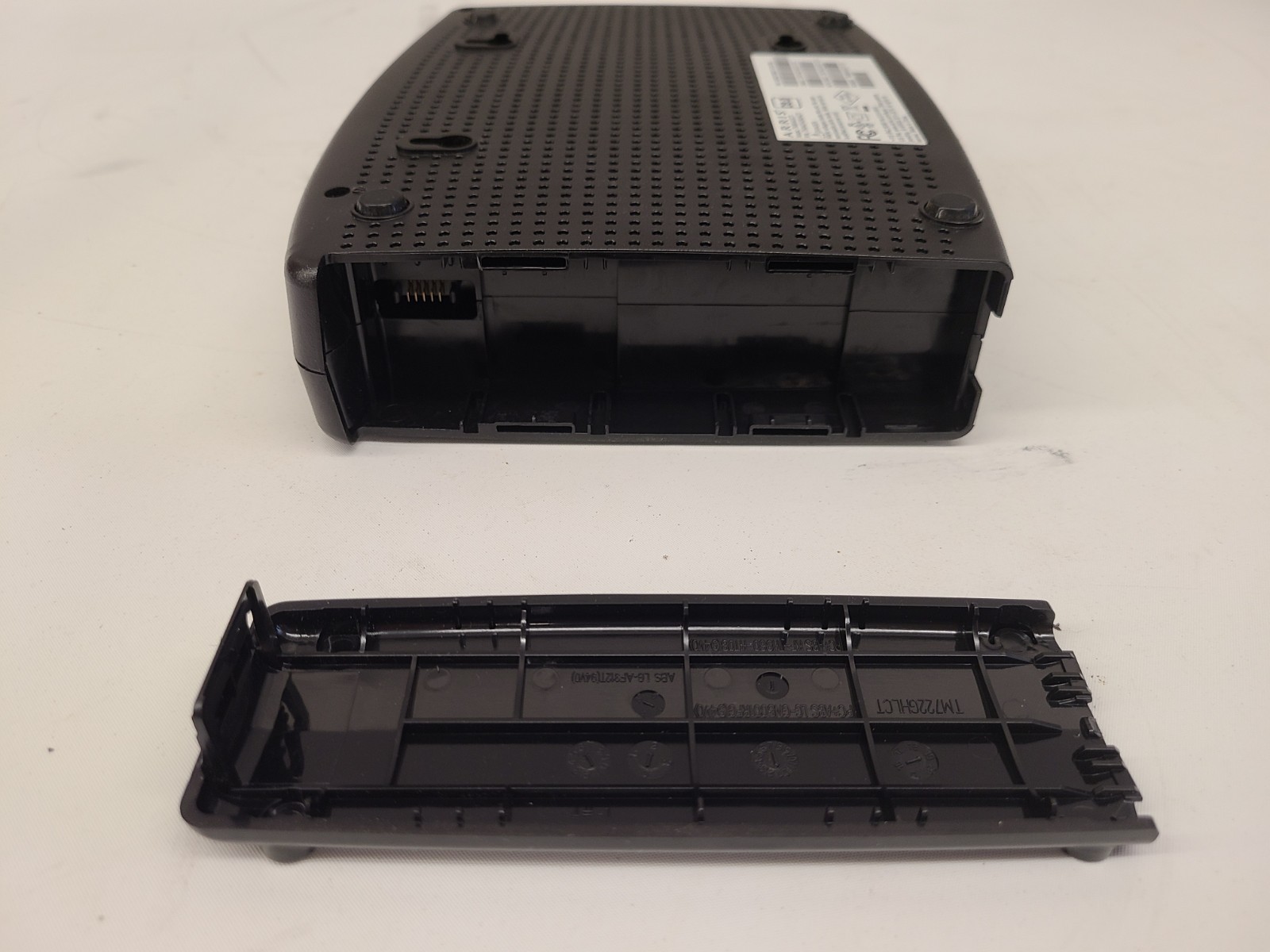 Arris TM804G Docsis 3.0 Touchstone Telephone Cable Modem Router