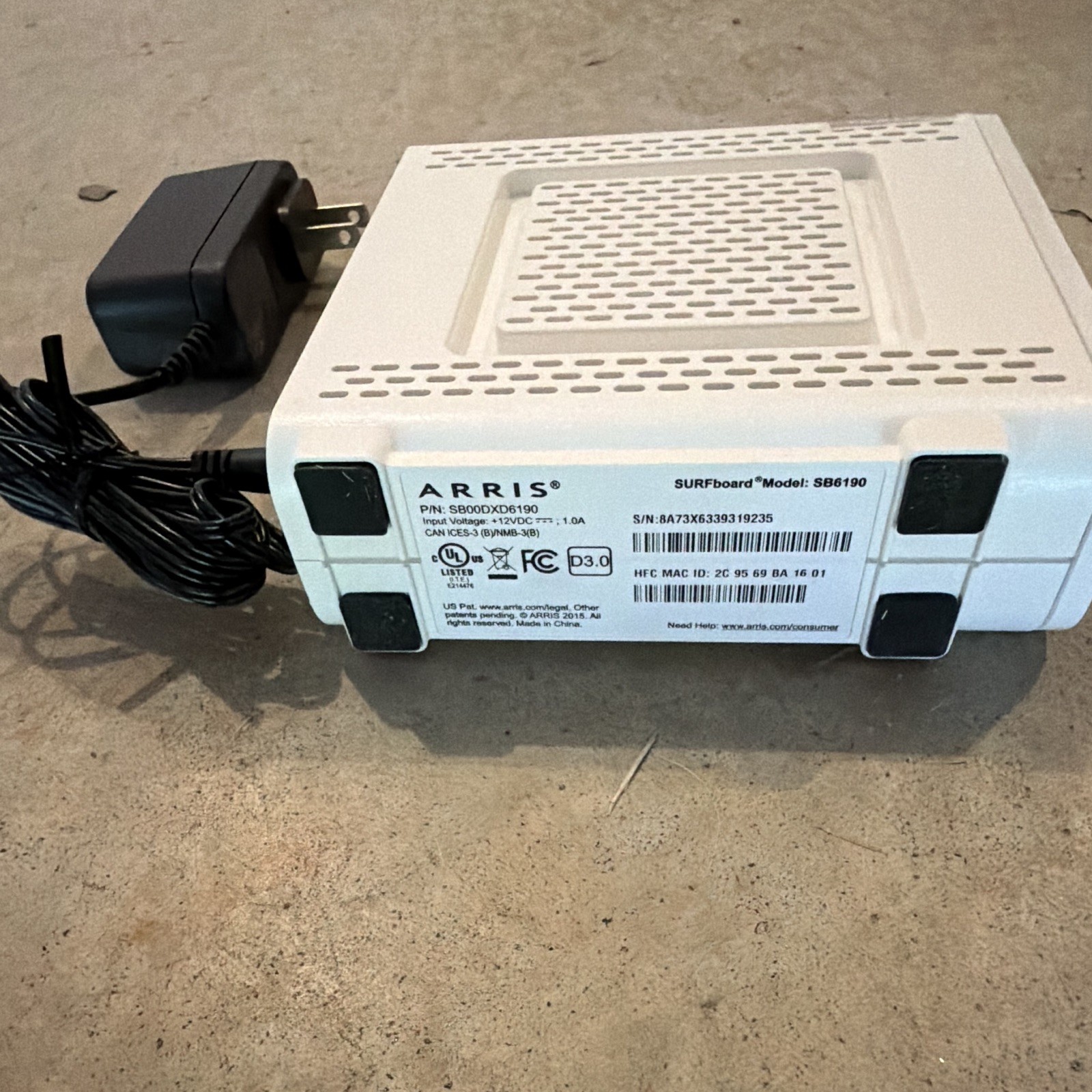 ARRIS SURFboard SB6190 DOCSIS 3.0 1.4Gbps Cable Modem 1 GigE White