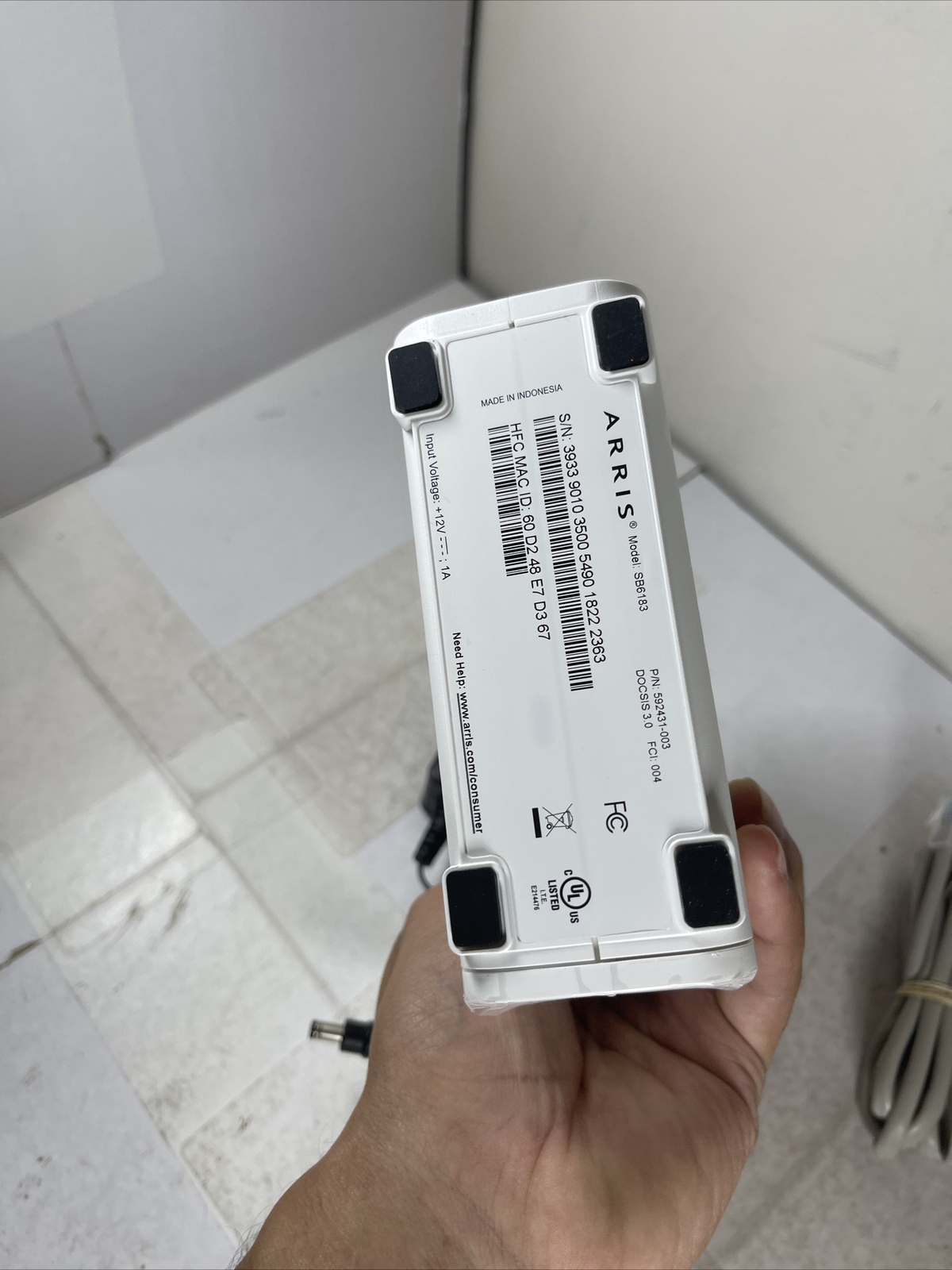 ARRIS SURFboard 16 x 4 DOCSIS 3.0 Wi-Fi Cable Modem, Model SB6183 NEW – Z474