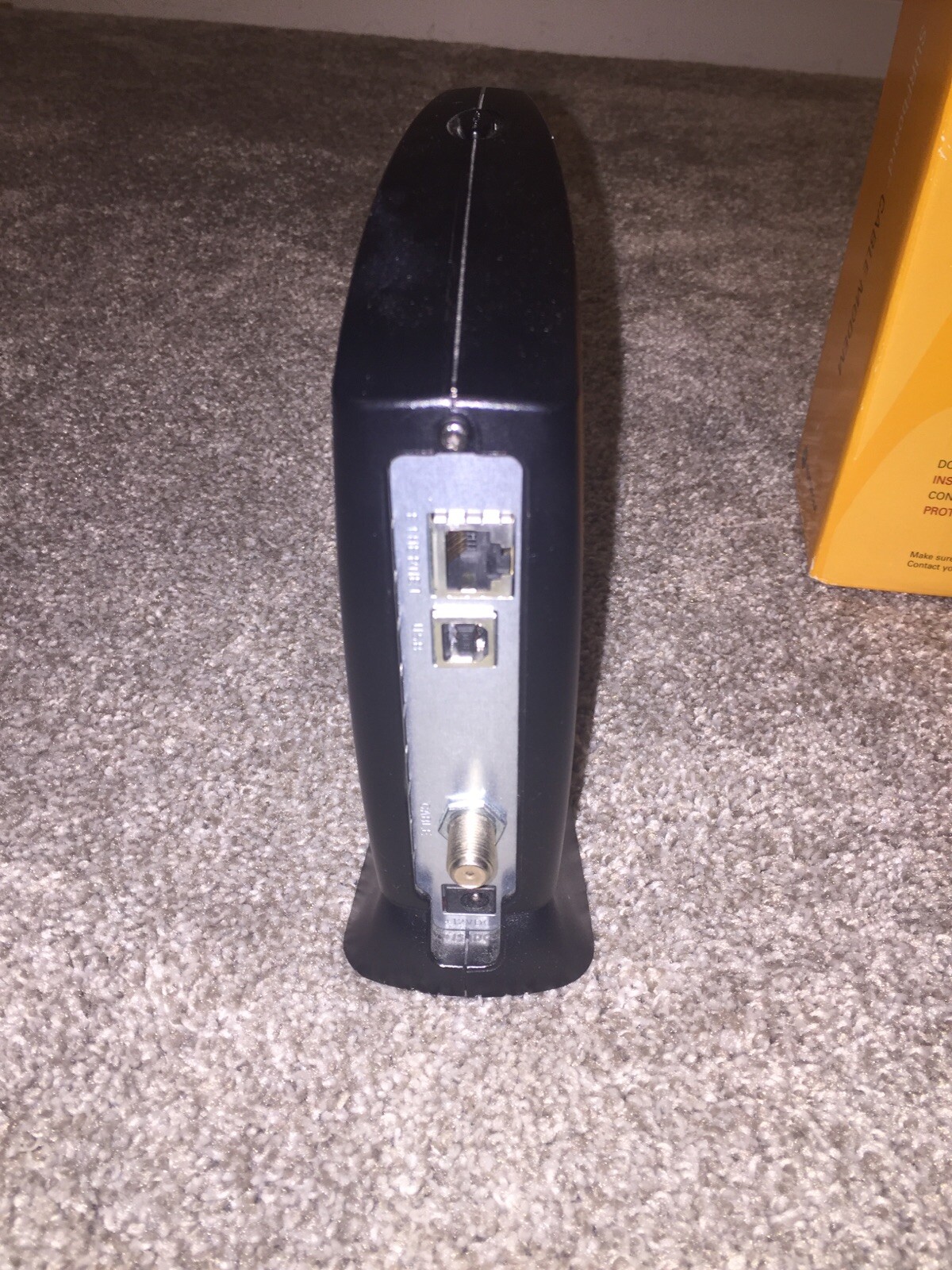 Motorola SURFboard SB5120 Cable Modem in Box