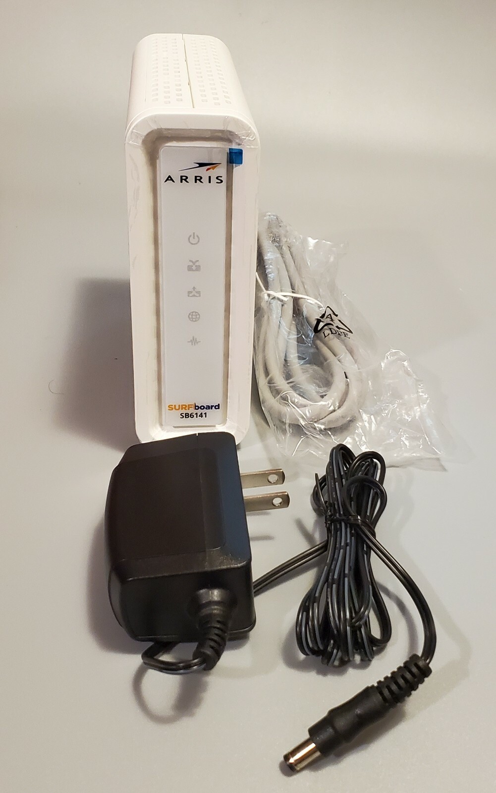 Arris SURFboard Model SB6141 Series 400 New Open Box
