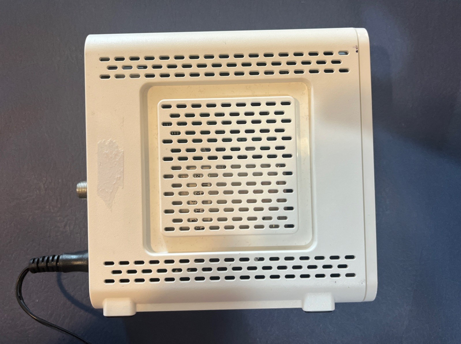 ARRIS SURFboard SB6141 Cable Modem, USED