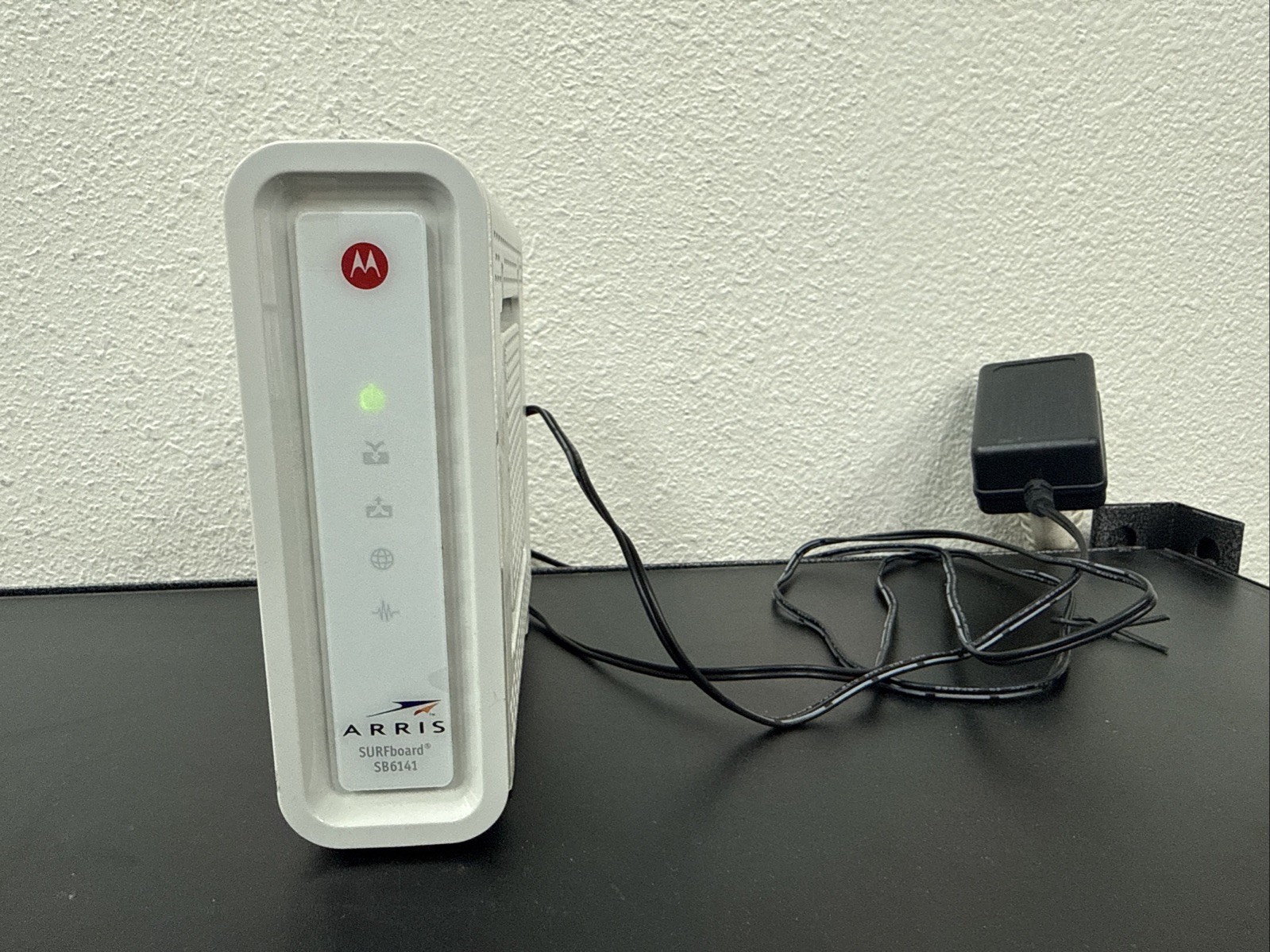 Motorola Arris SURFboard Modem SB6141 DOCSIS 3.0