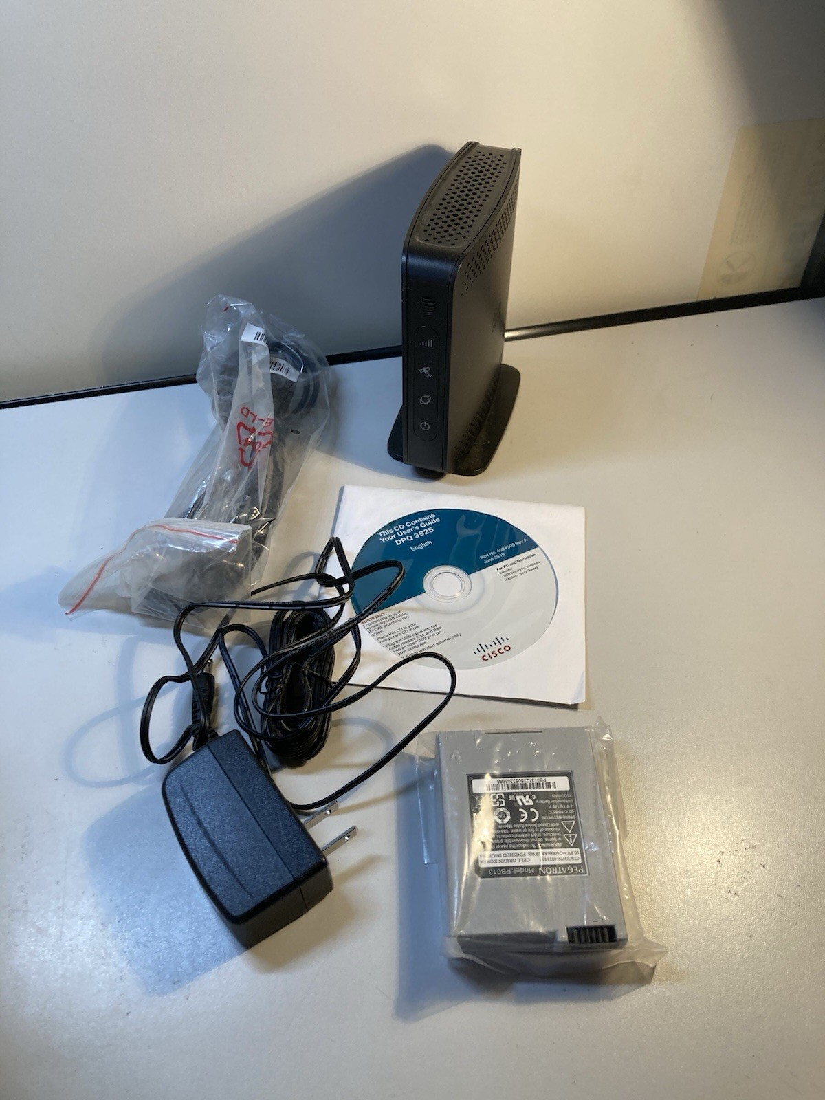 CISCO DPQ3925 NEW Cable Modem * NEW in the box